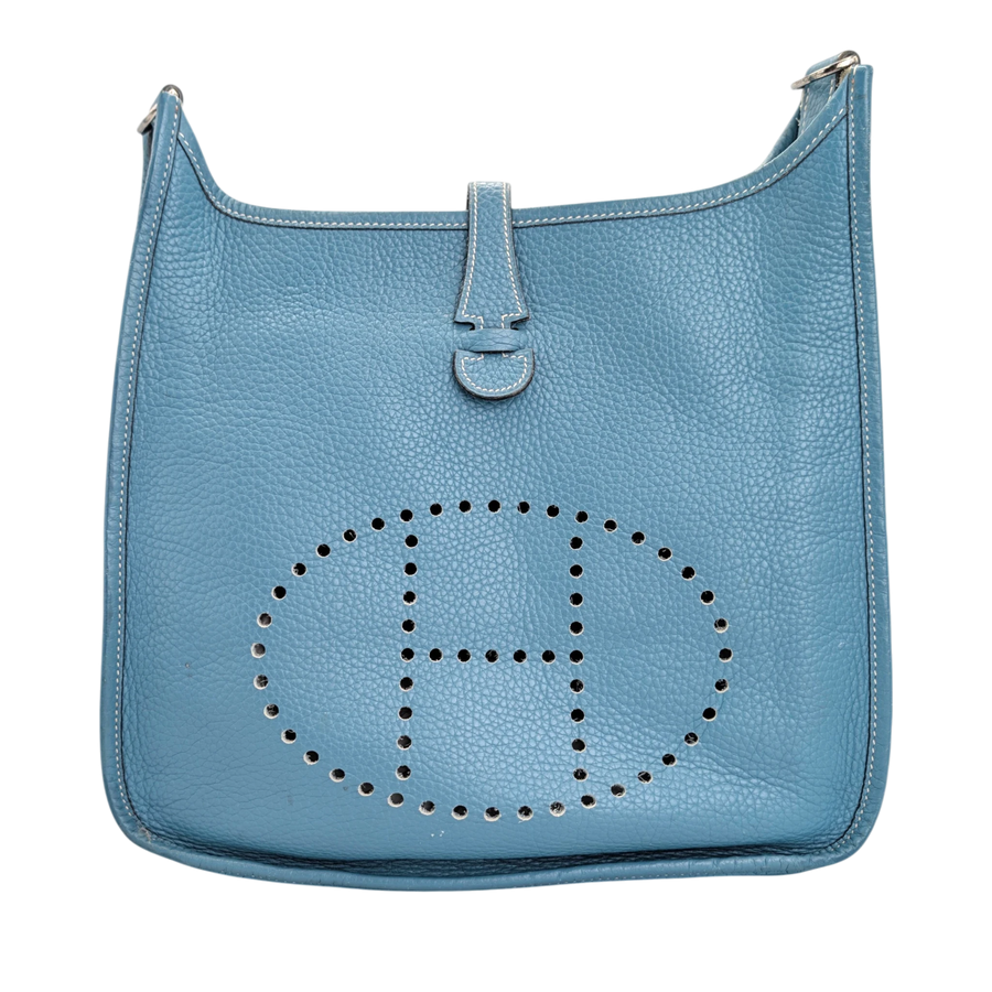 Secondhandbags AG Hermès Evelyne II PM 29 Umhängetasche aus blauem Kalbsleder mit perforiertem H-Logo und Druckknopf