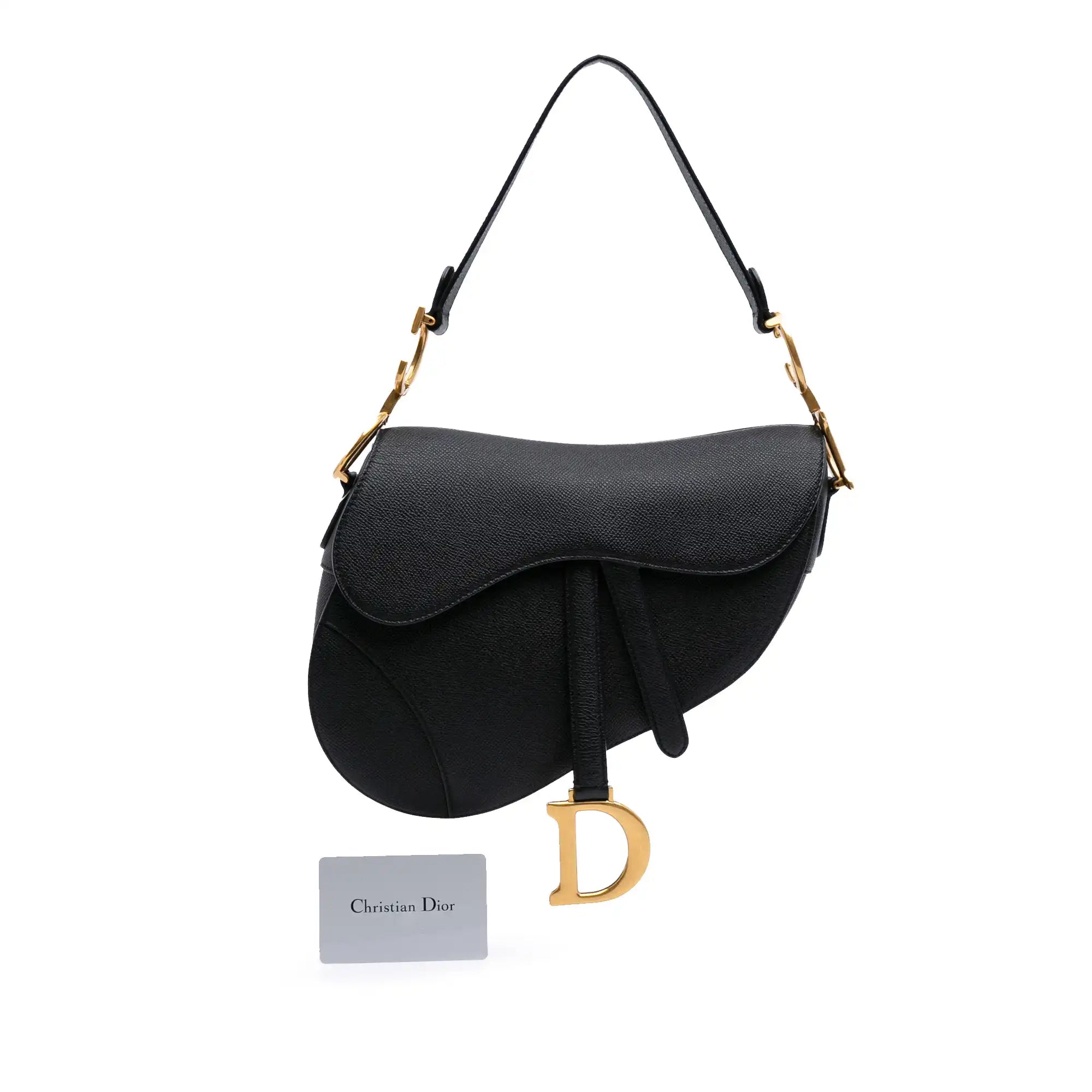 Die Wiedergeburt einer Ikone: Die Dior Saddle Bag in schwarzem Kalbsleder