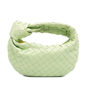 <h1>L'héritage de la tresse : la Jodie Mini de Bottega Veneta en vert pastel doux</h1>