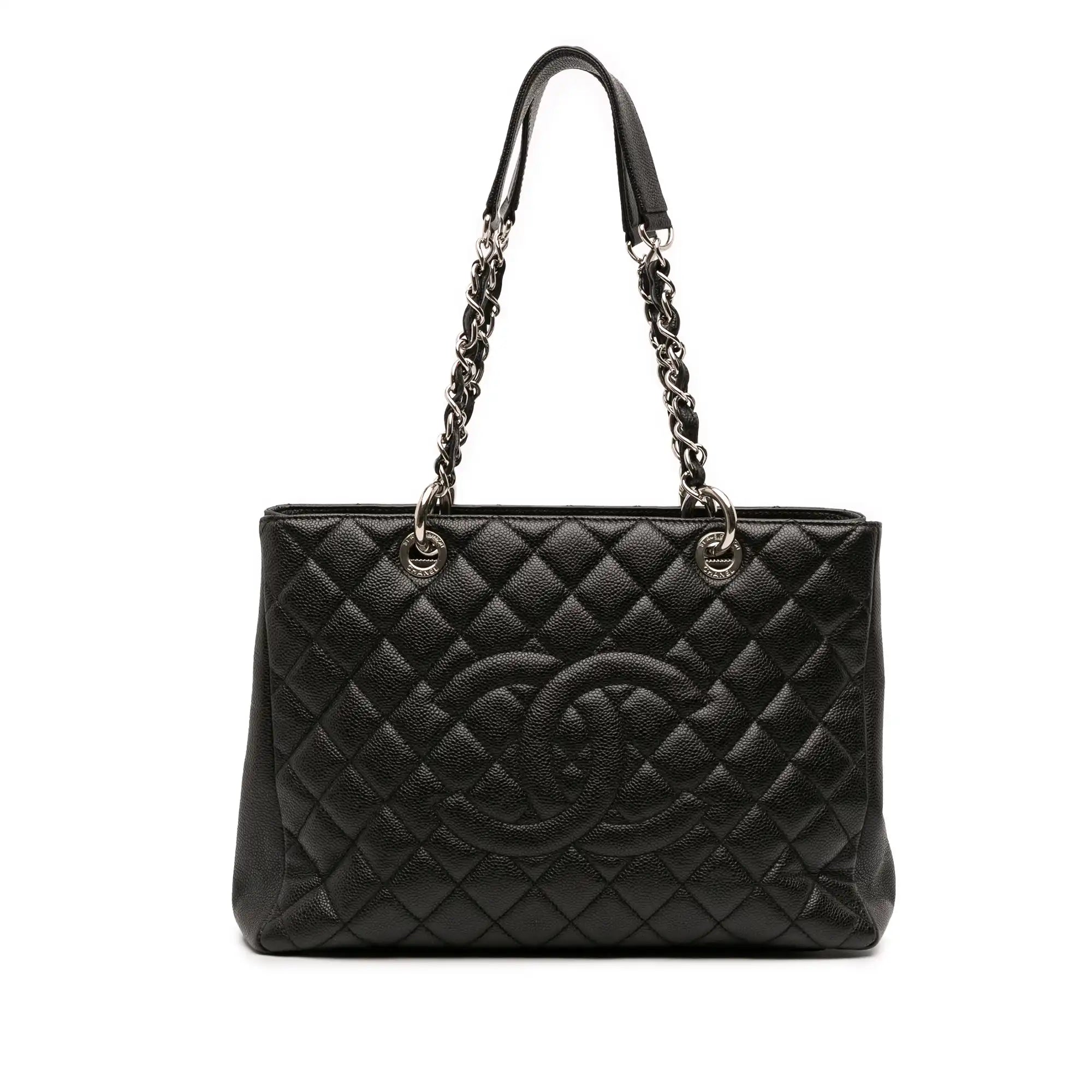 Coco Chanels Vermächtnis: Die zeitlose Eleganz der Grand Shopping Tote in schwarzem Kaviar