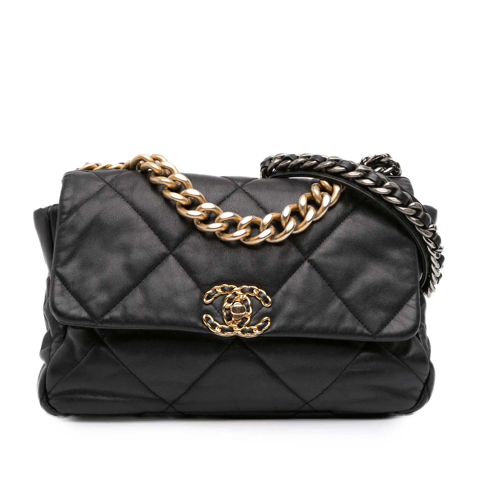Die zeitlose Eleganz: Chanel 19 Flap - Coco Chanels revolutionäres Erbe in Gold und Ruthenium