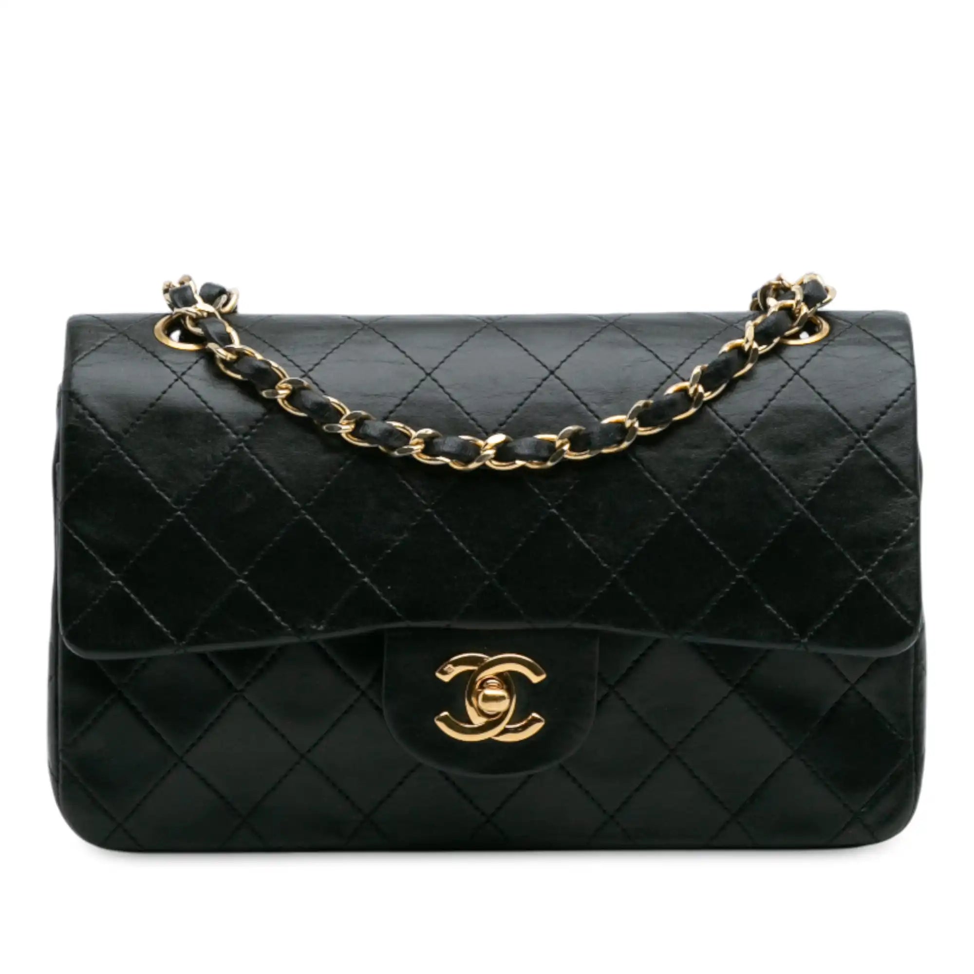 Das zeitlose Vermächtnis: Chanel Classic Double Flap in schwarzem Lammleder mit Golddetails