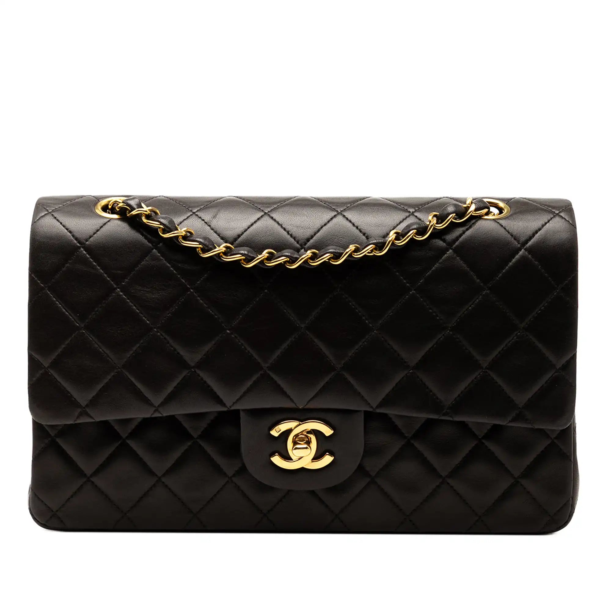 Die Zeitlose Eleganz: Chanels Schwarzes Gold aus Lammleder