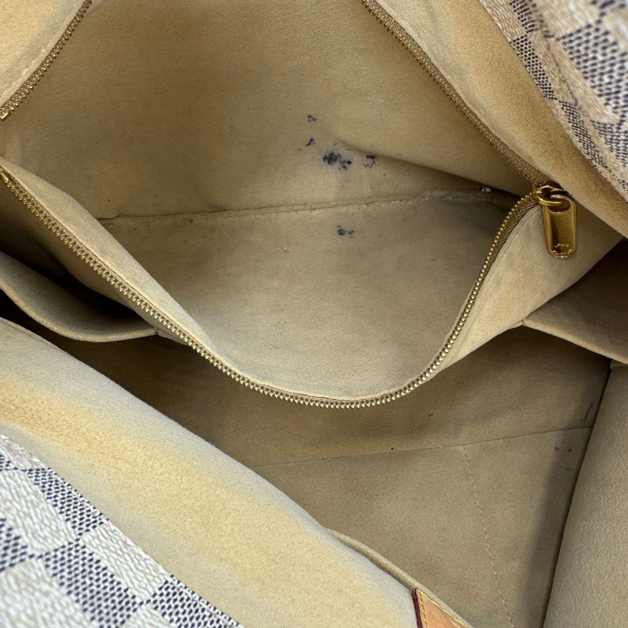 Louis Vuitton Artsy MM Damier Azur Canvas