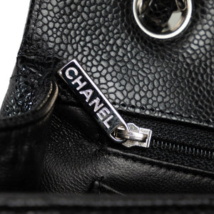 Chanel Classic Double Flap Maxi Black Caviar Gold
