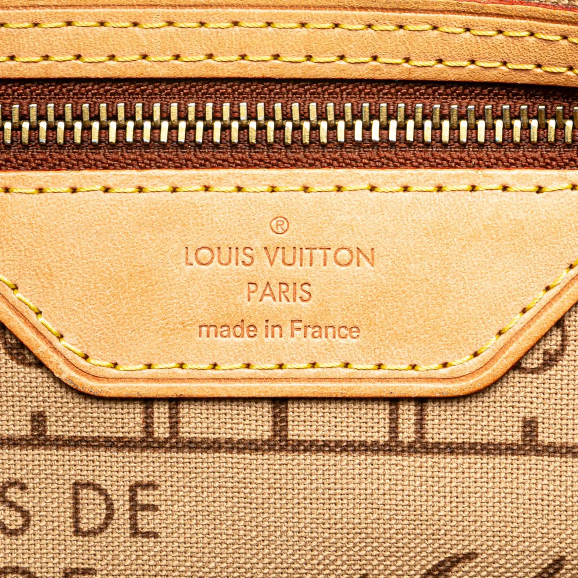 Louis Vuitton Neverfull PM Monogram Canvas