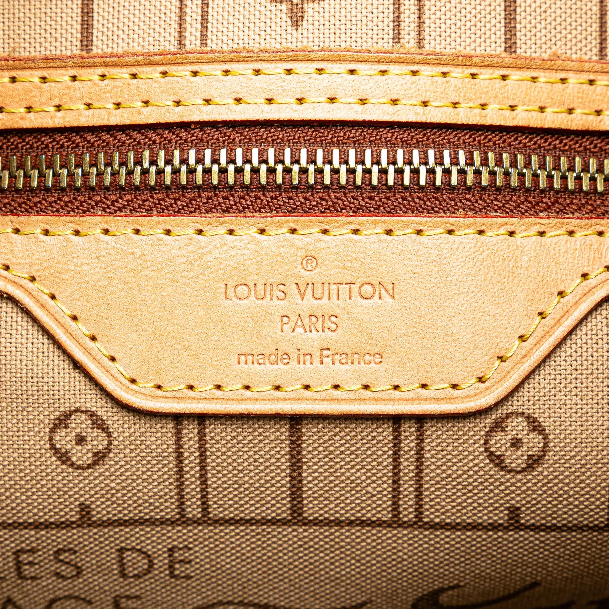 Louis Vuitton Neverfull MM Monogram Canvas