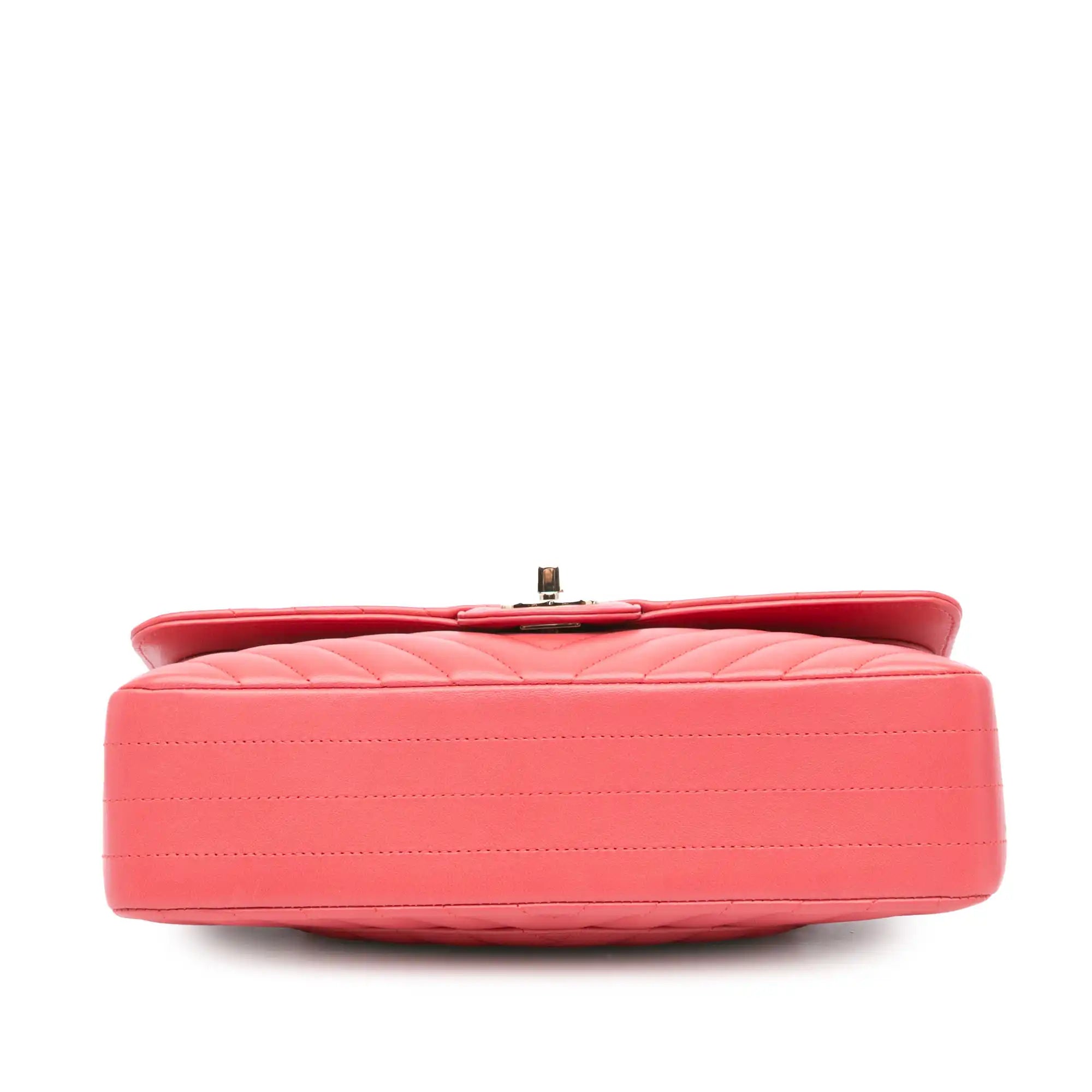 Chanel Classic Double Flap Medium Pink Chevron Lambskin Gold