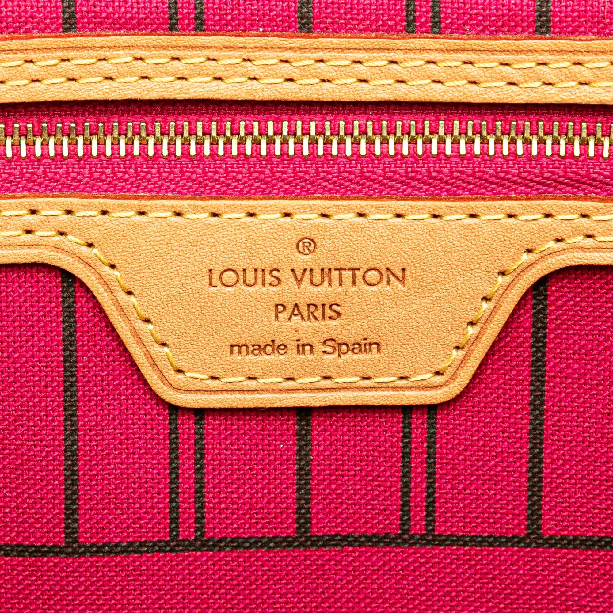 Louis Vuitton Neverfull MM Monogram Canvas