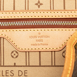 Louis Vuitton Neverfull MM Monogram Canvas