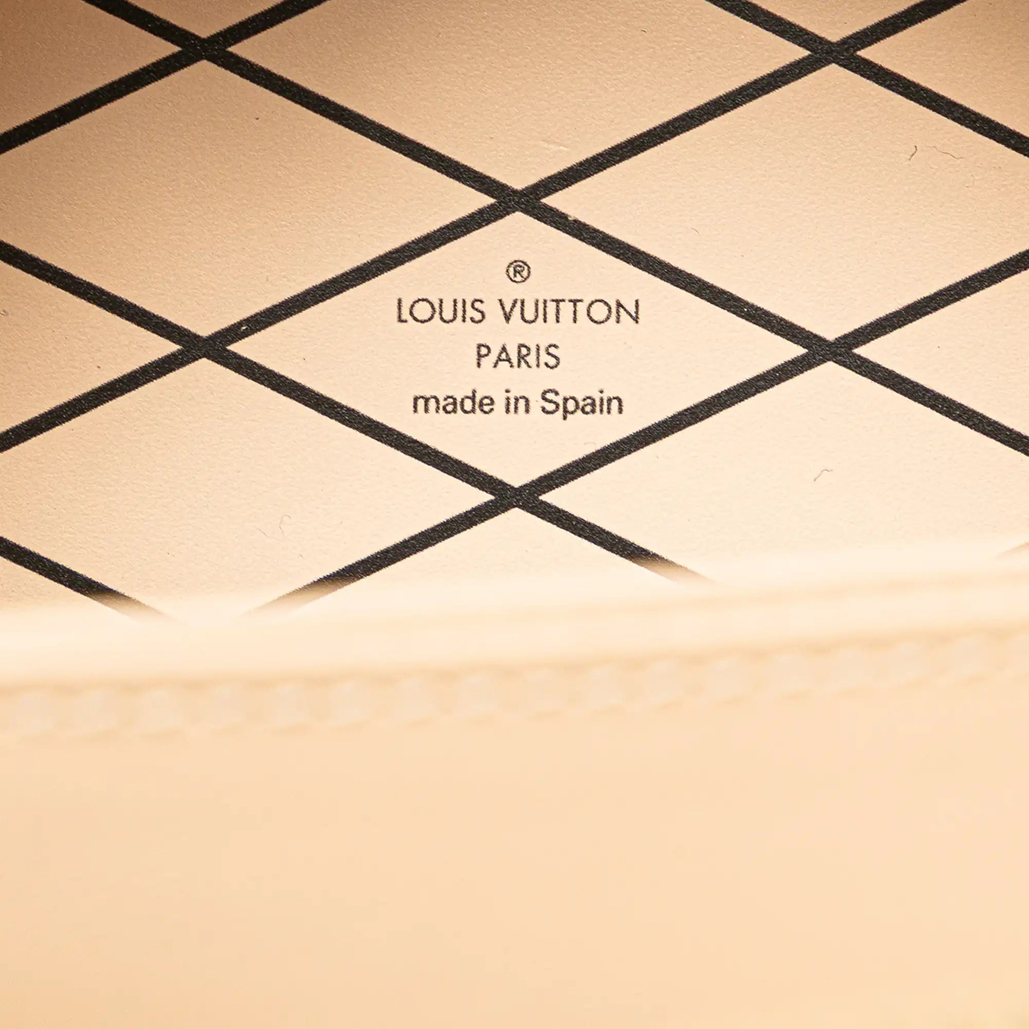 Louis Vuitton Boite Chapeau Mini Brown Epi