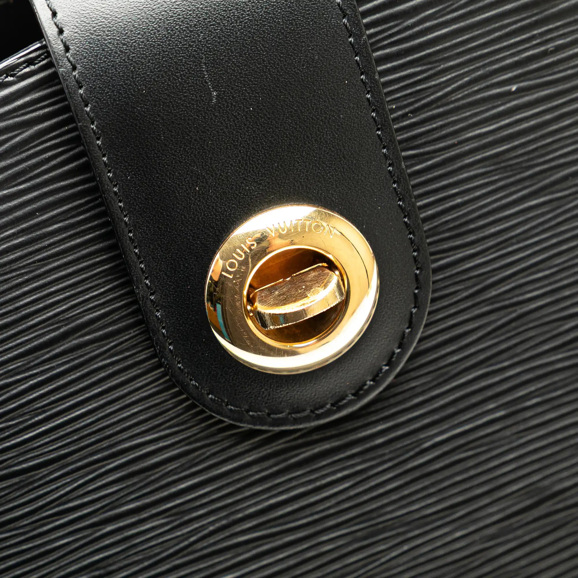 Louis Vuitton Cluny Black Epi