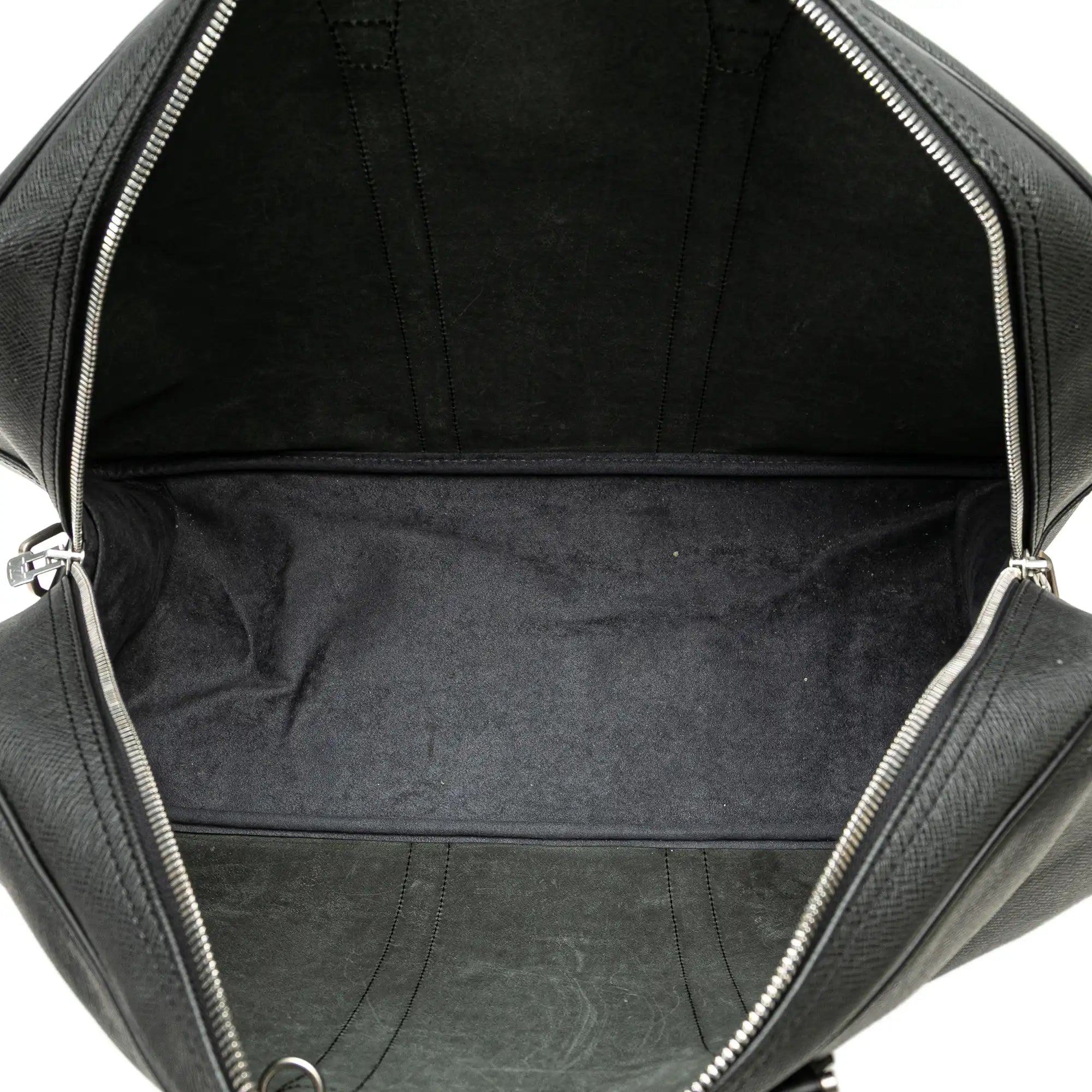 Louis Vuitton Kendall GM Black Taïga