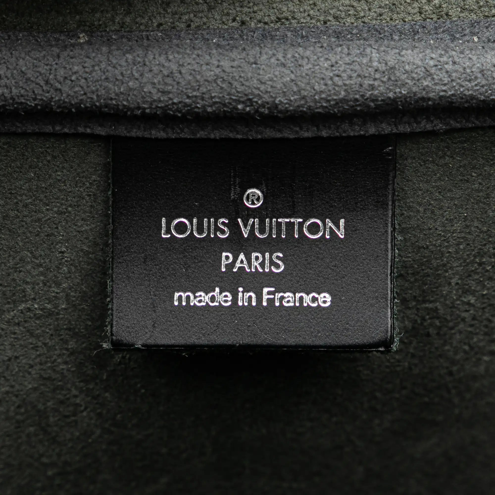 Louis Vuitton Kendall GM Black Taïga