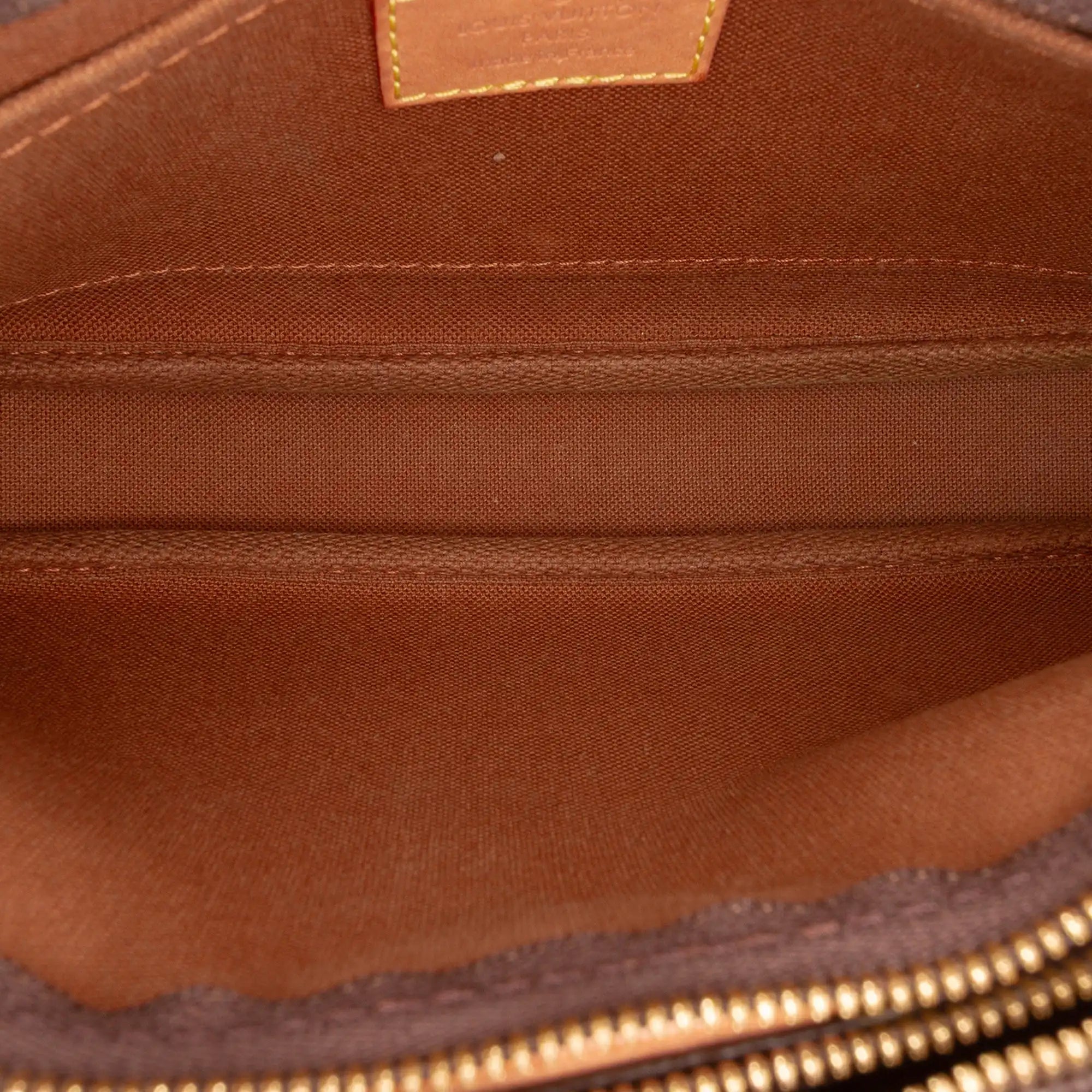 Louis Vuitton Multi-Pochette Accessoires Monogramme Canvas