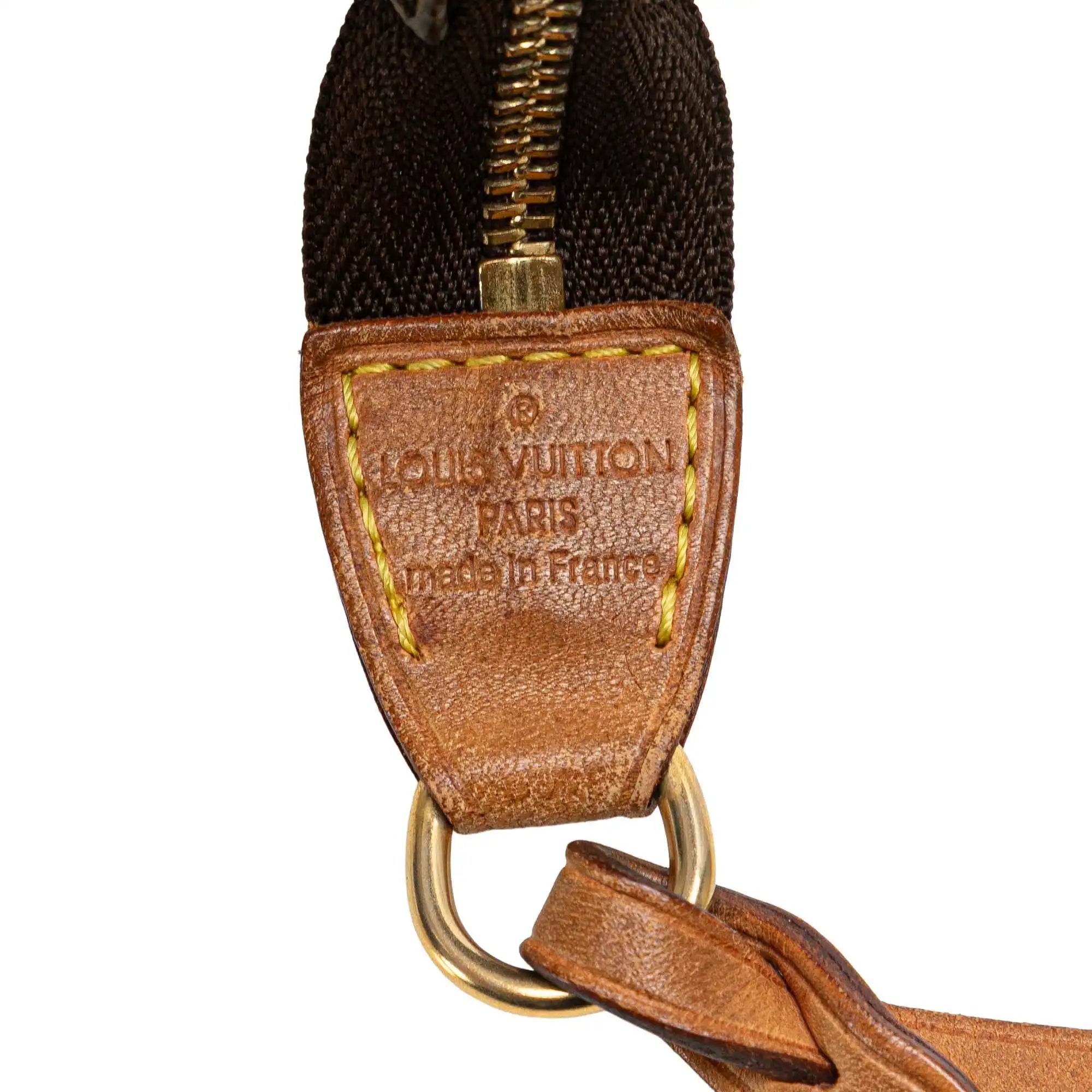 Louis Vuitton Pochette Accessoires Monogram Canvas