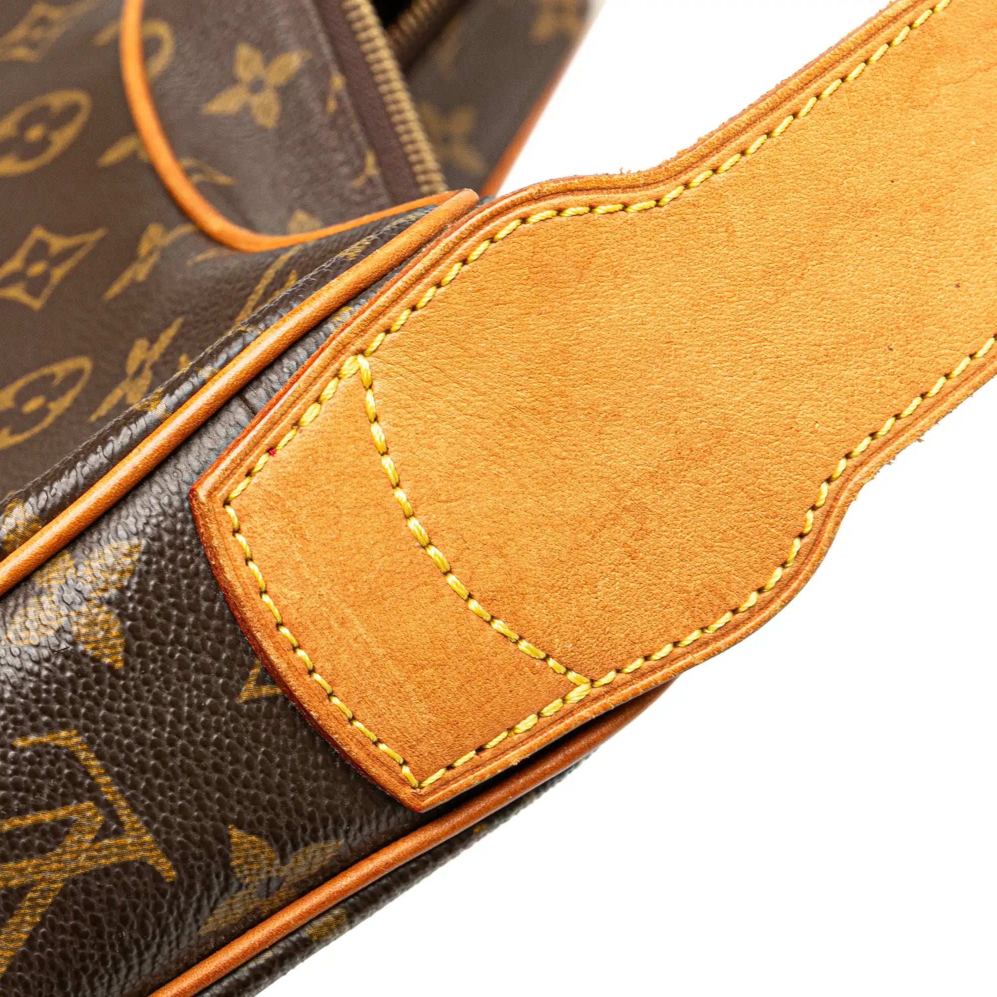 Louis Vuitton Croissant GM Monogram Canvas