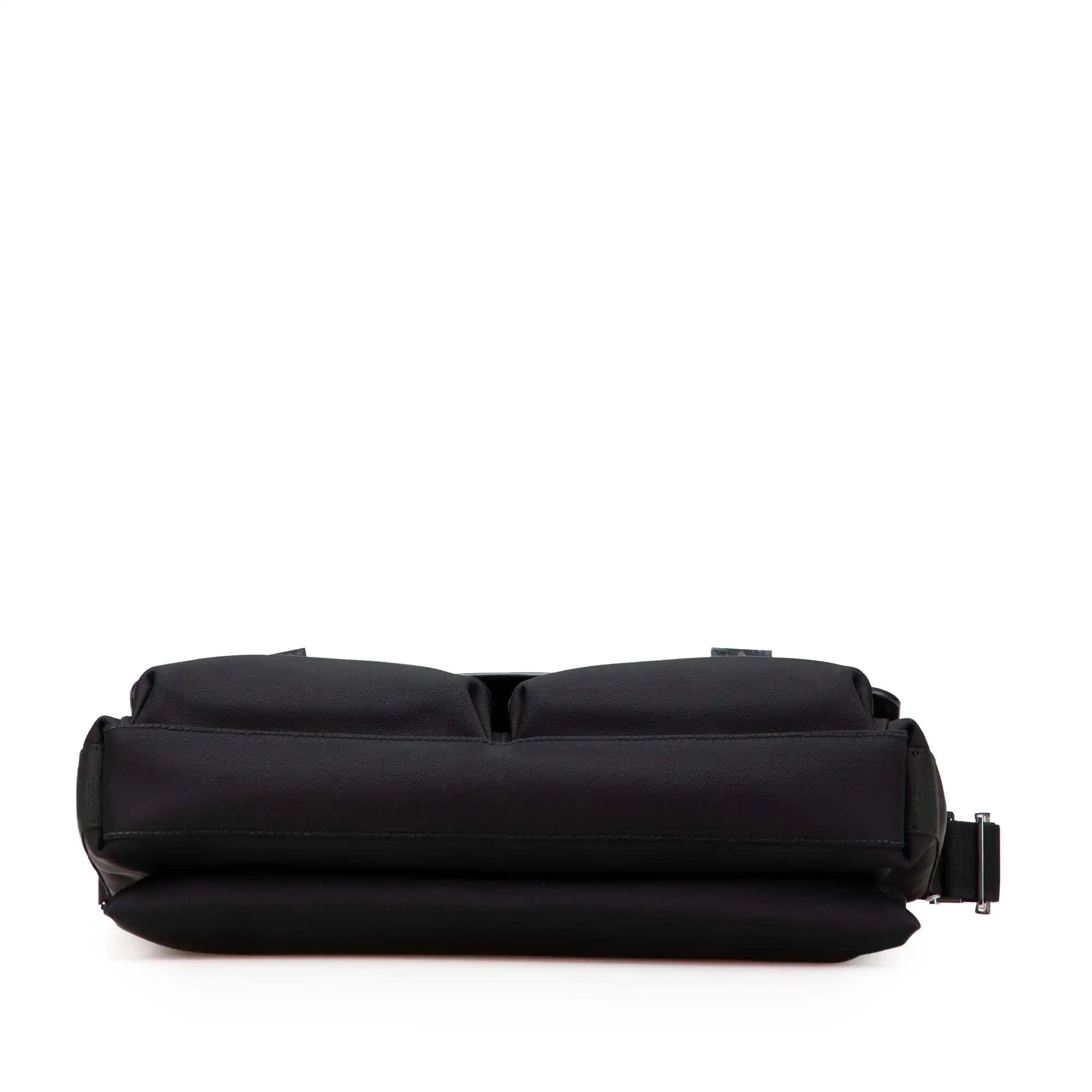 Gucci Messenger Bag Black Nylon