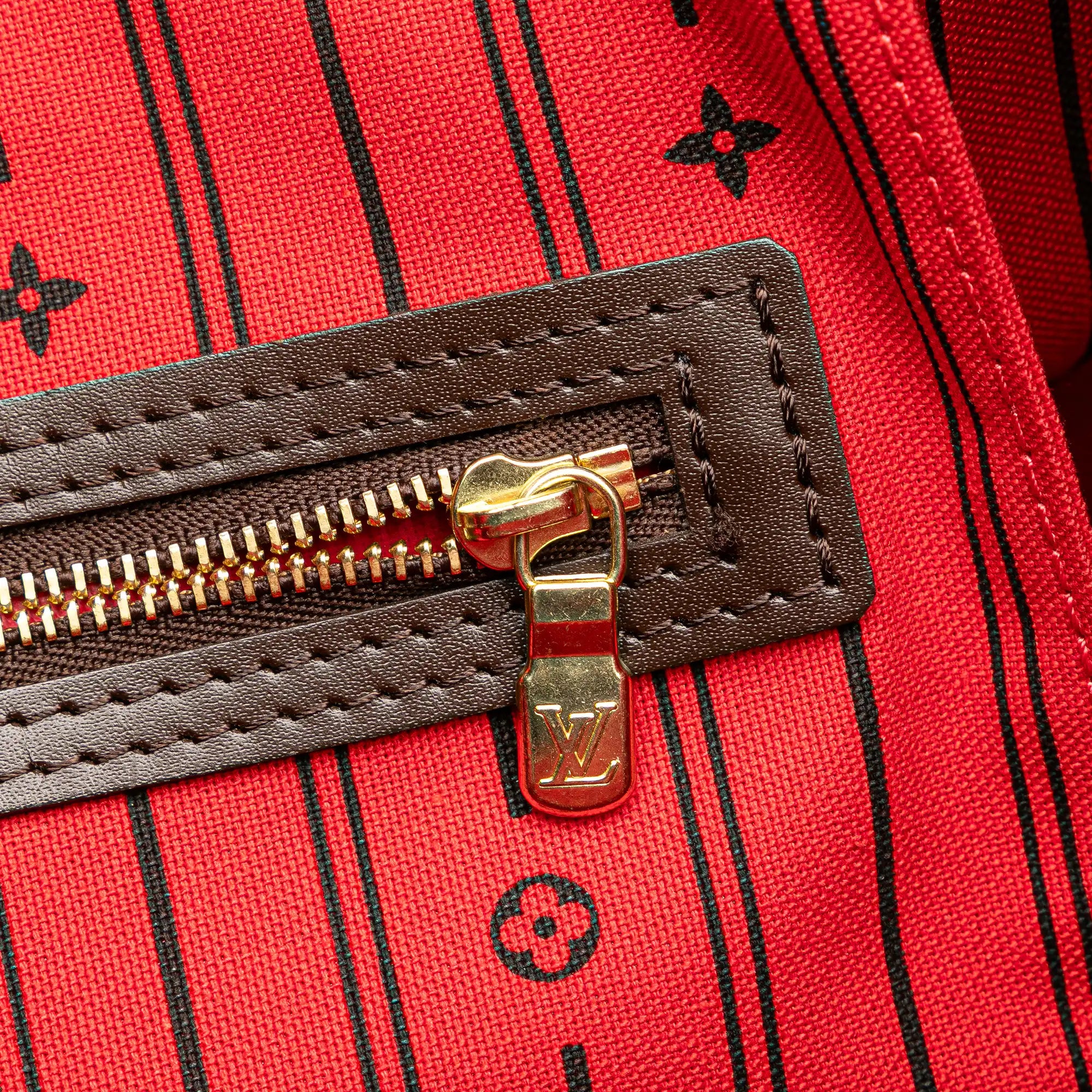 Louis Vuitton Neverfull MM Damier Ebene Canvas