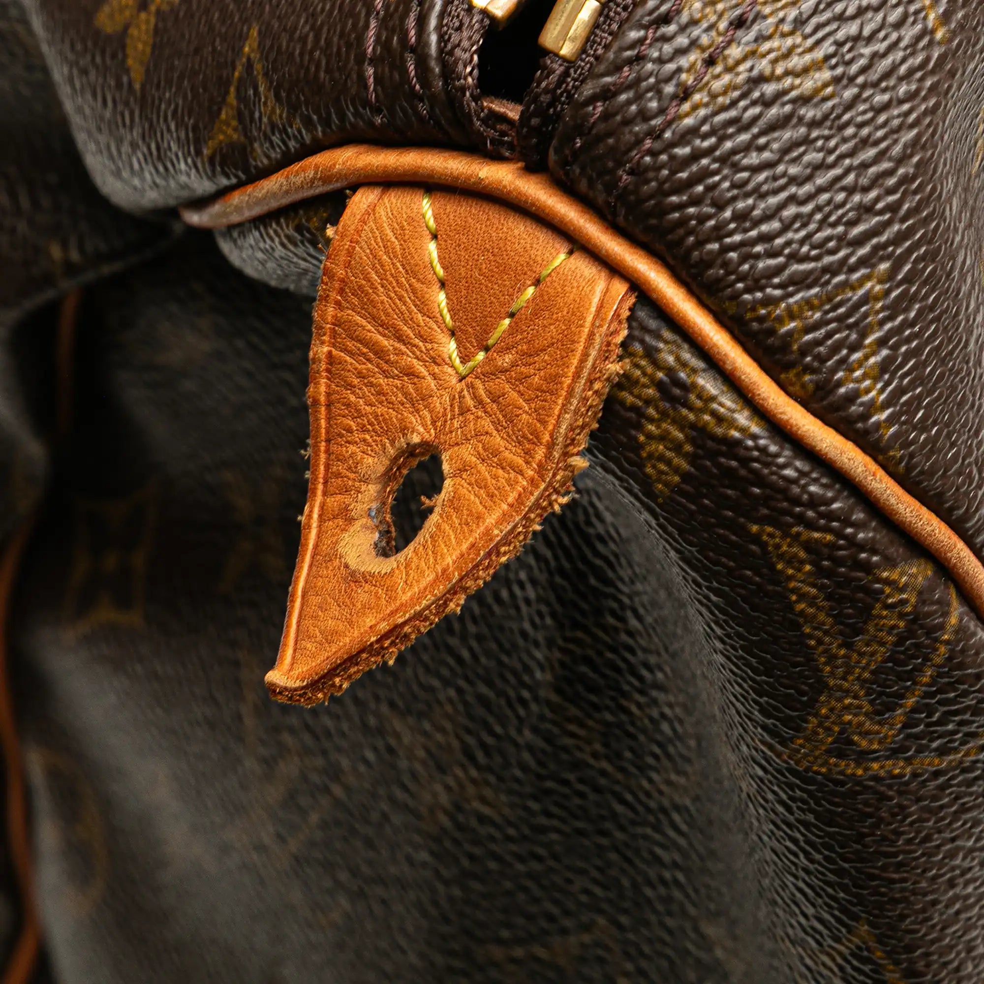 Louis Vuitton Speedy 40 Monogram Canvas