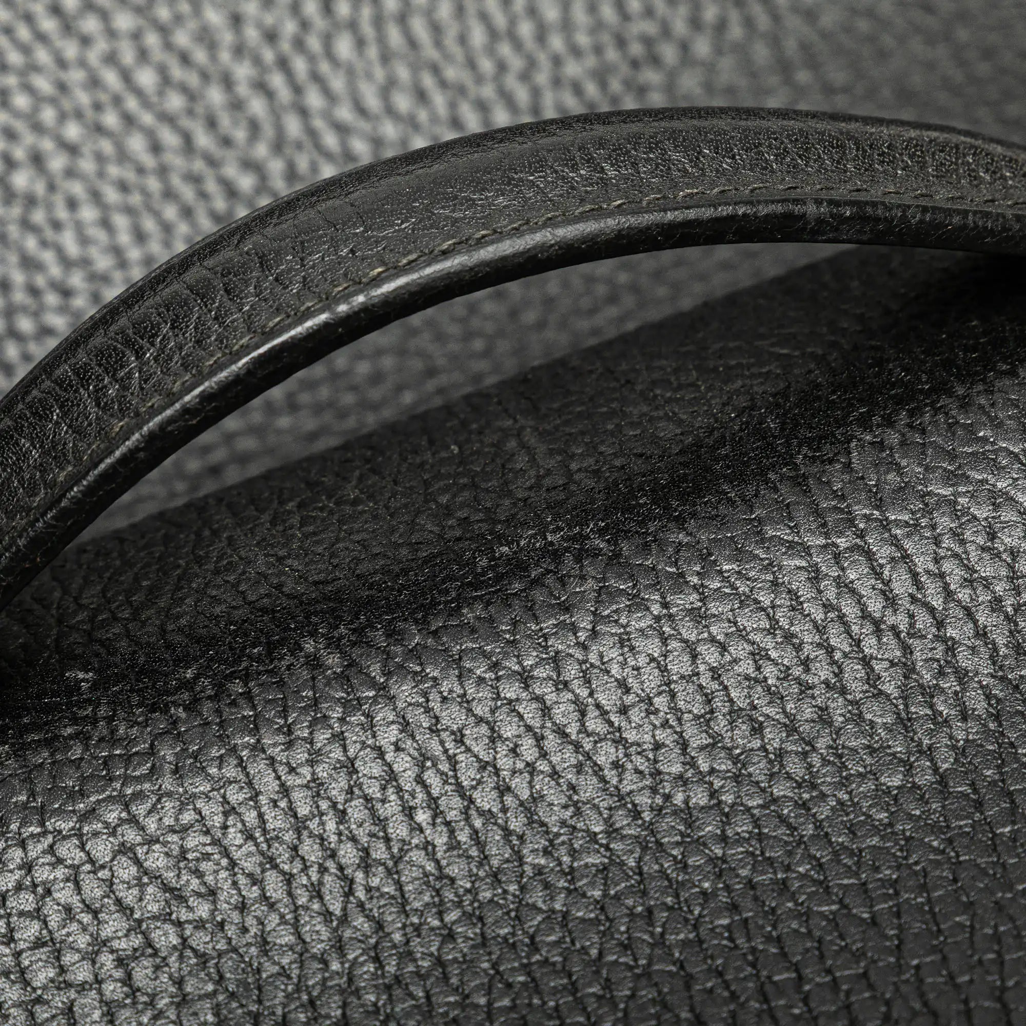 Hermès Sac A Depeches 38 Black Ardennes