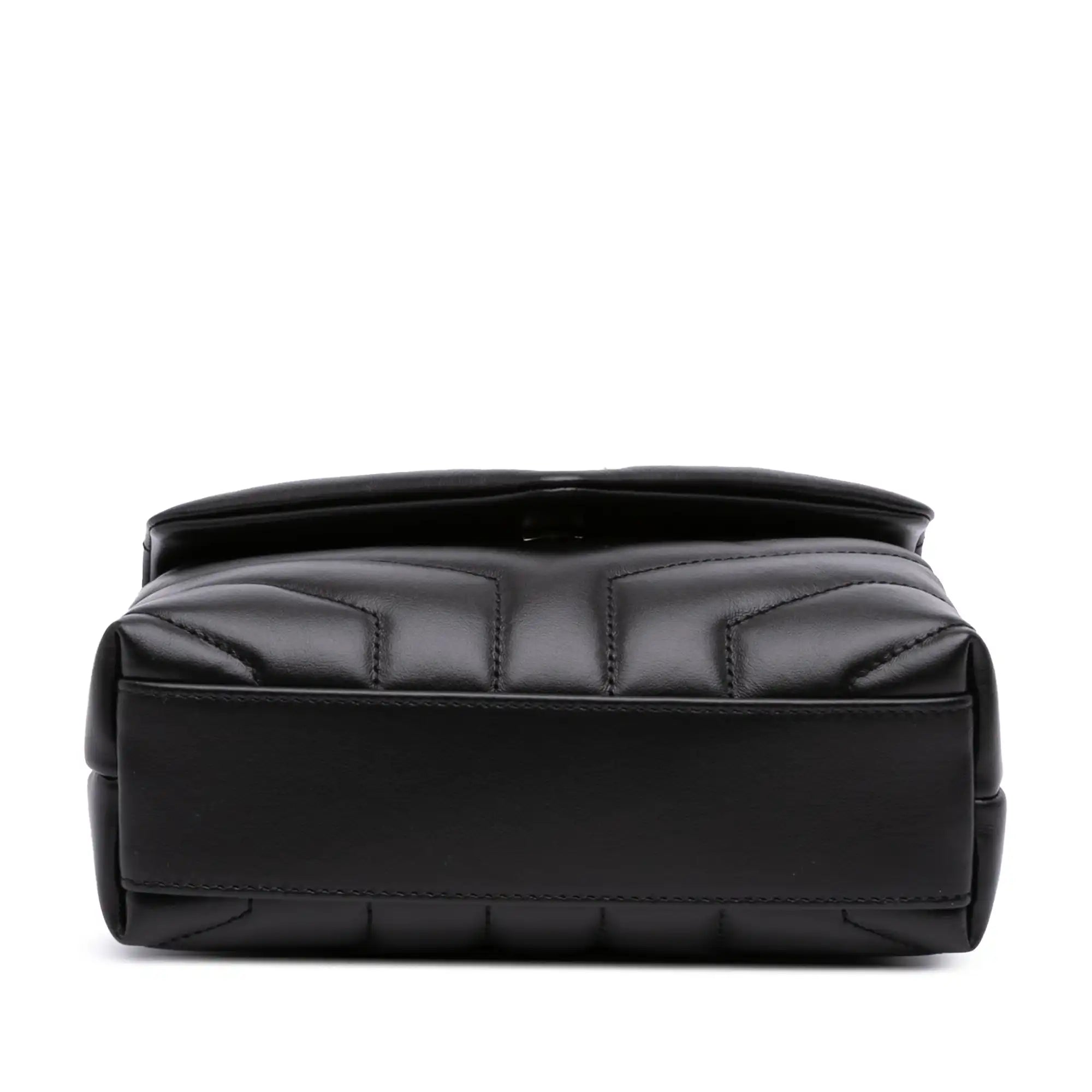 Yves Saint Laurent LouLou Toy Black