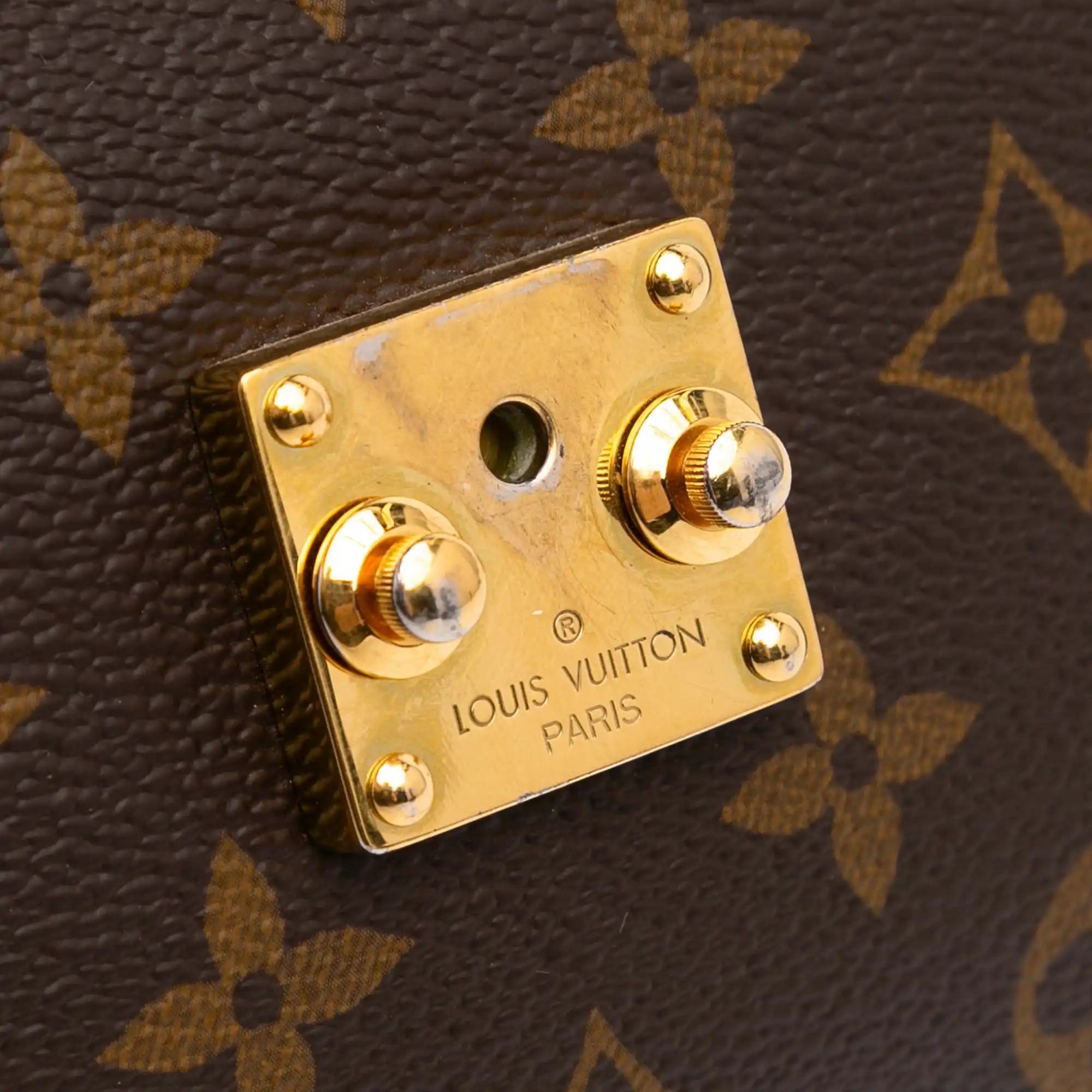 Louis Vuitton Métis Pochette MM Monogram Canvas