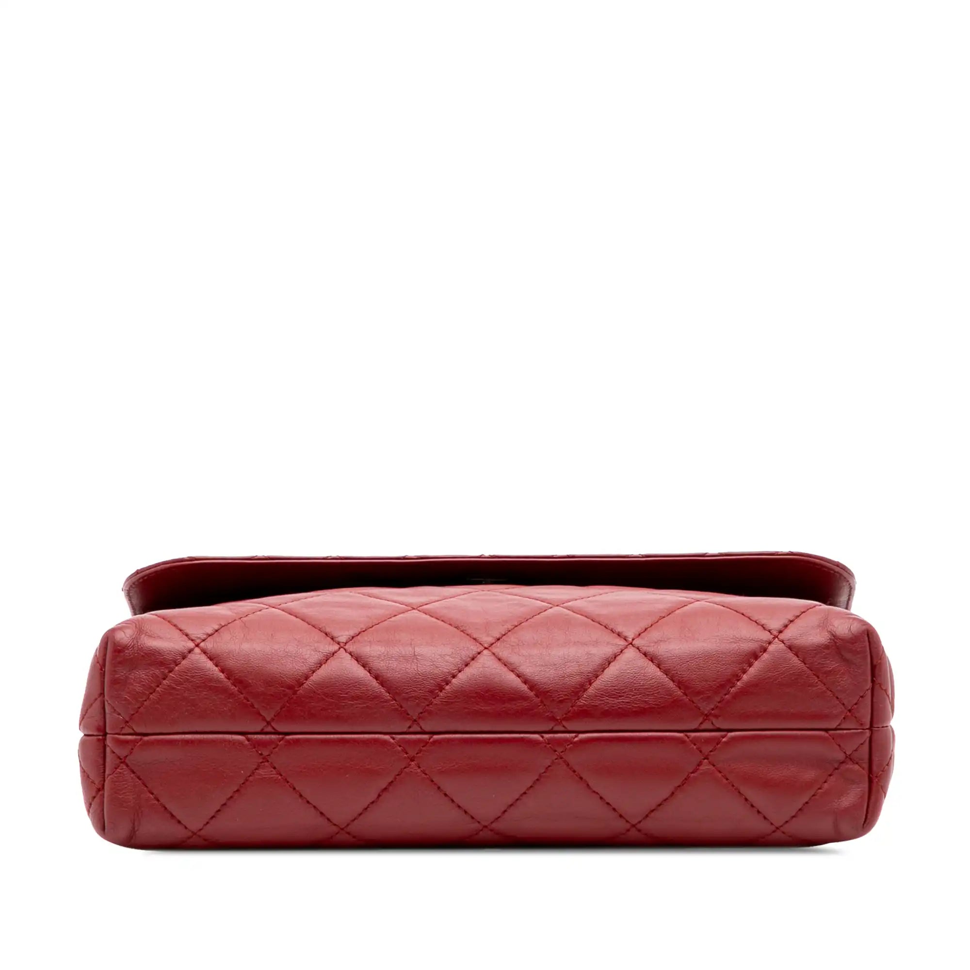 Chanel In The Business Flap CC Red Calfskin Silver