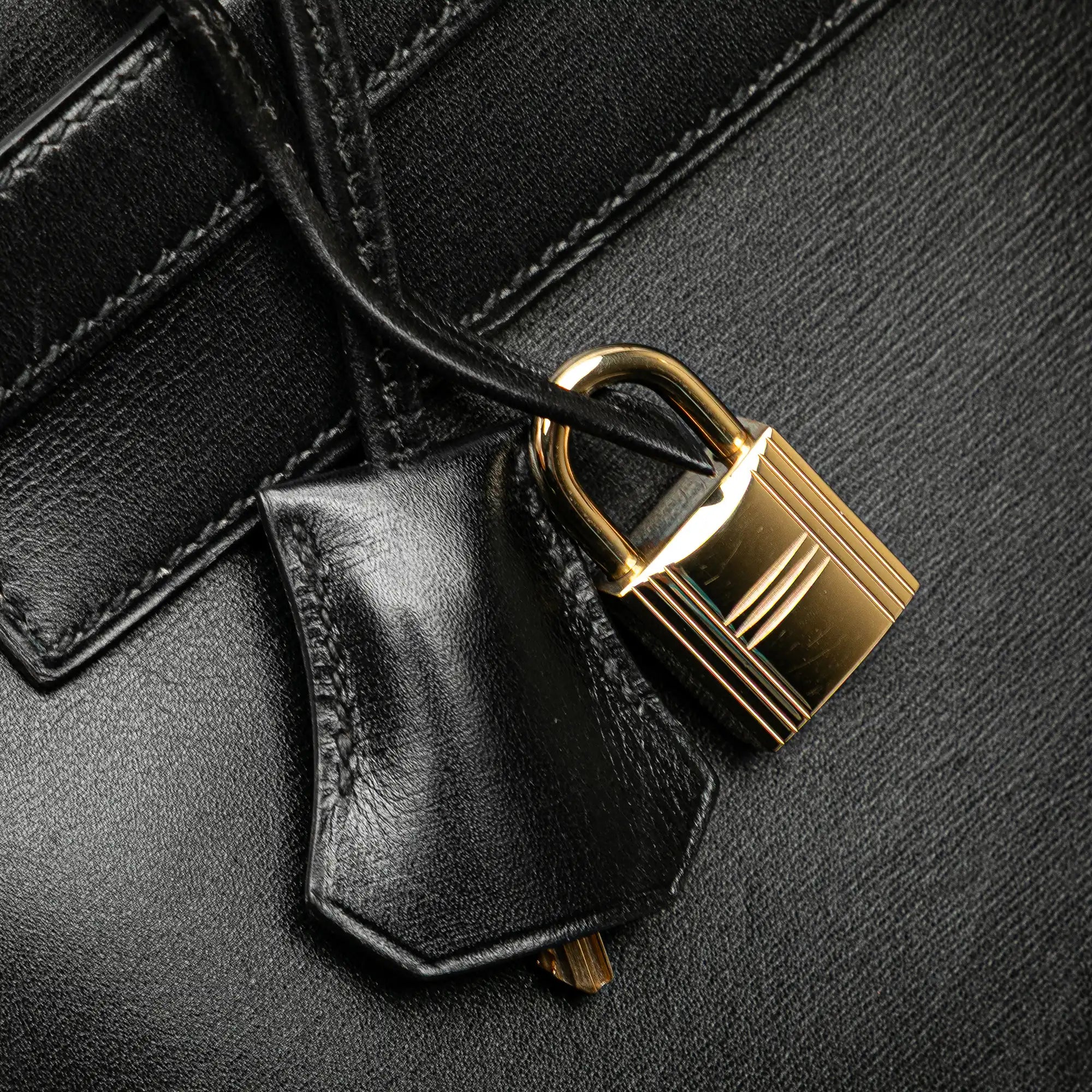 Hermès Kelly Sellier 32 Noir Boxcalf Gold