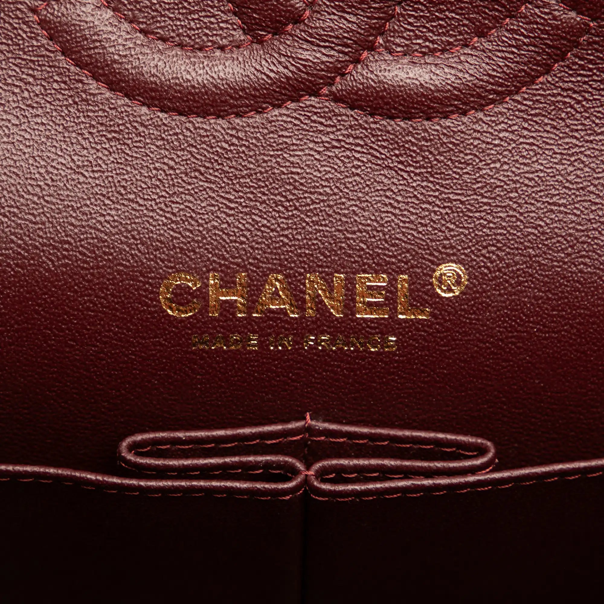 Chanel Classic Medium double rabat noir Caviar or