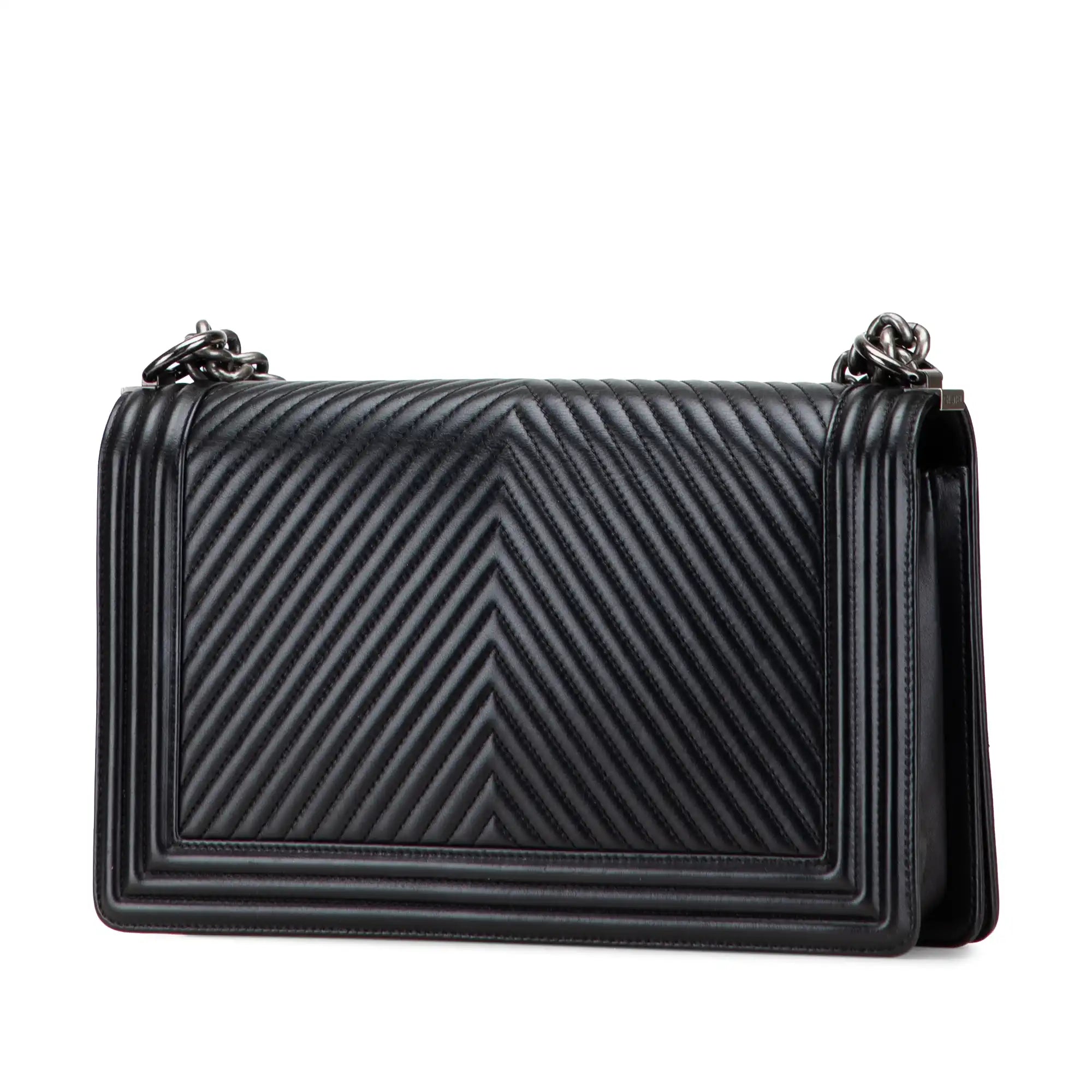 Chanel Boy Flap Medium Black Chevron Calfskin Ruthenium