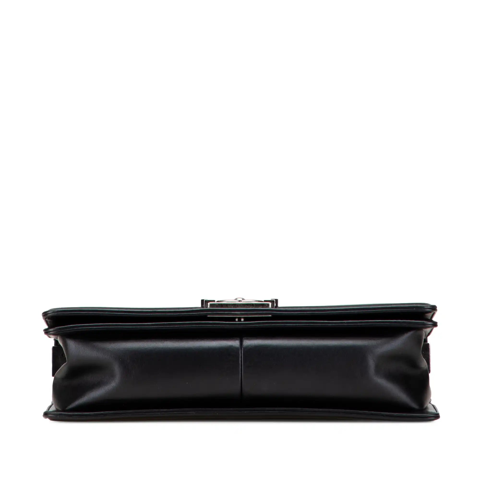 Chanel Boy Flap Medium Black Chevron Calfskin Ruthenium