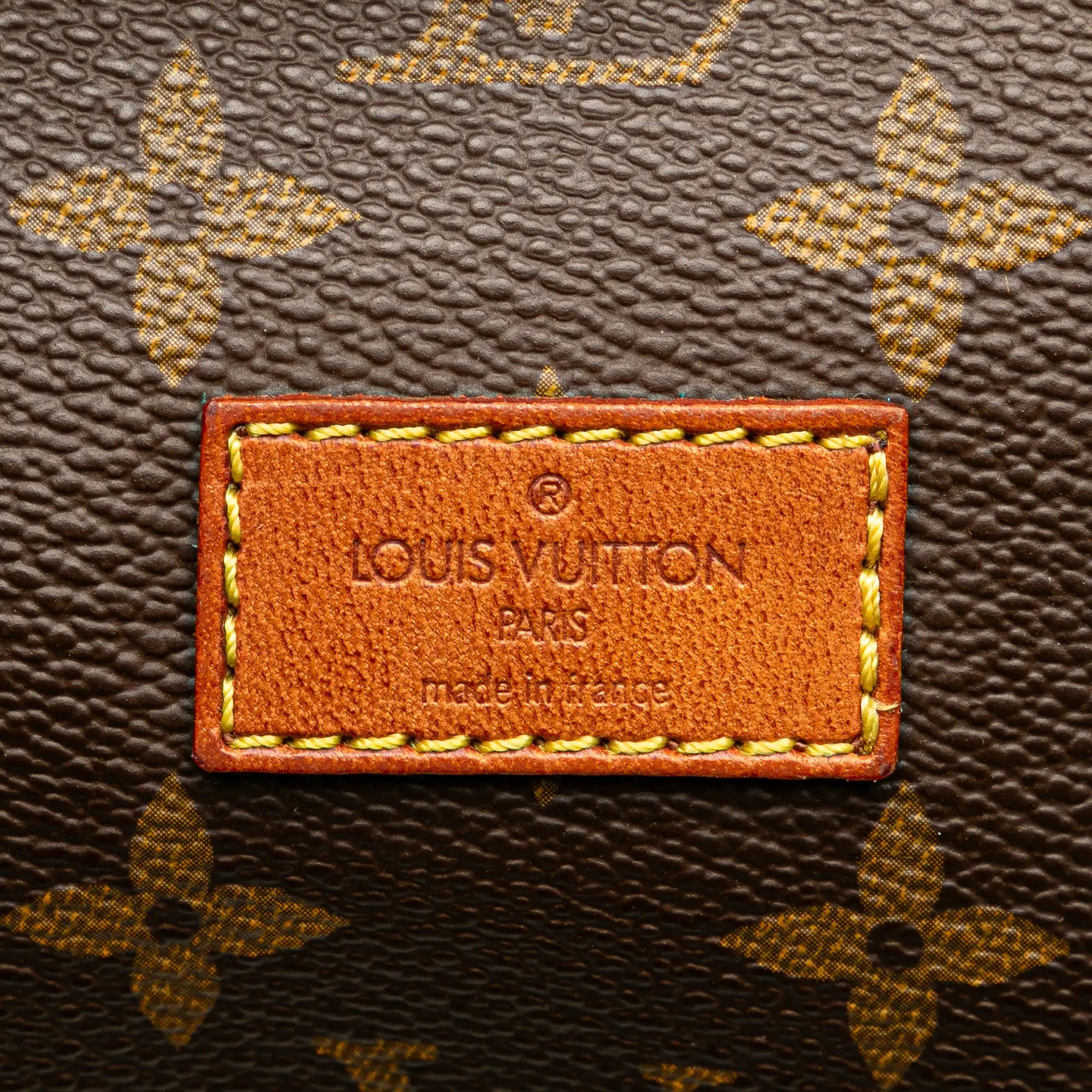 Louis Vuitton Saumur 43 Toile monogramme