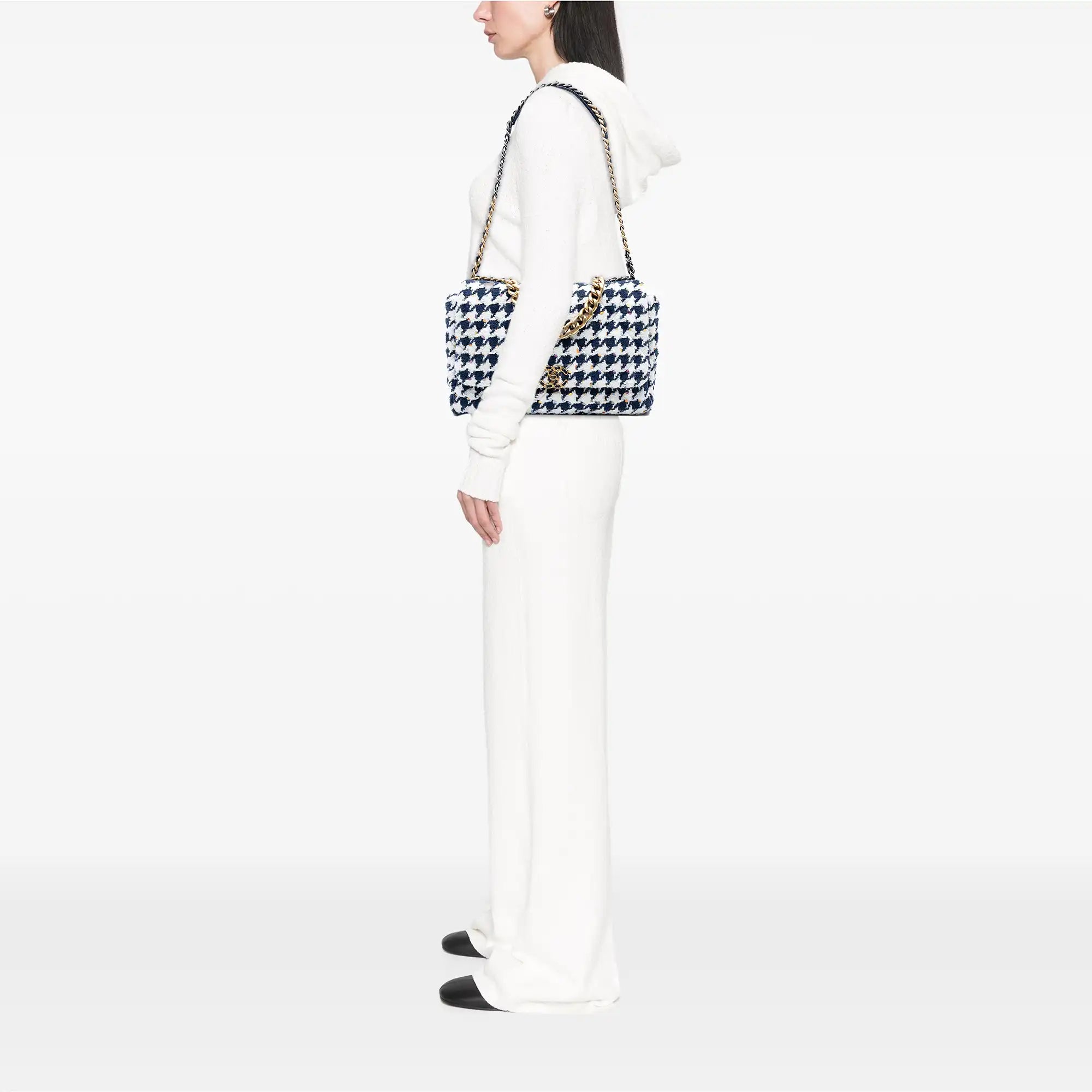 Chanel 19 Flap Bag Maxi Multicolor Houndstooth Tweed Gold