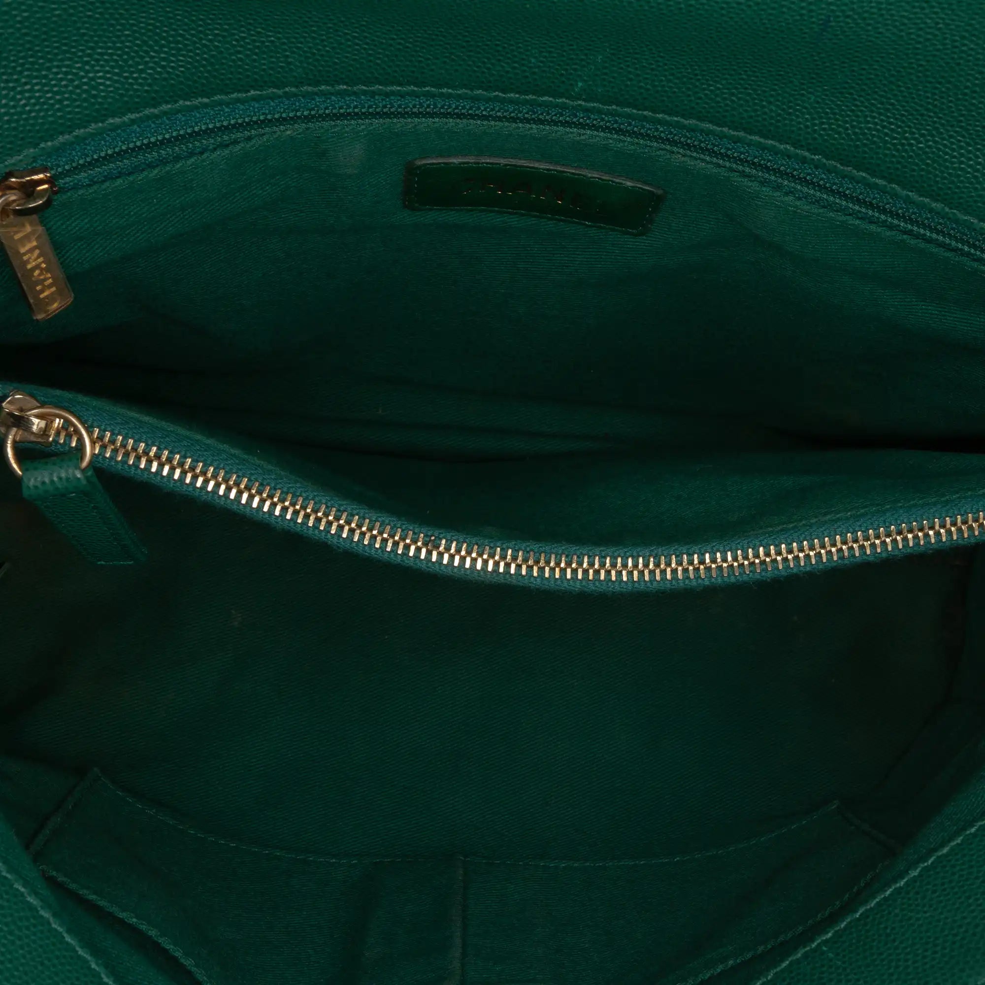 Chanel Coco Handle Flap Bag Medium Green Caviar Aged Gold