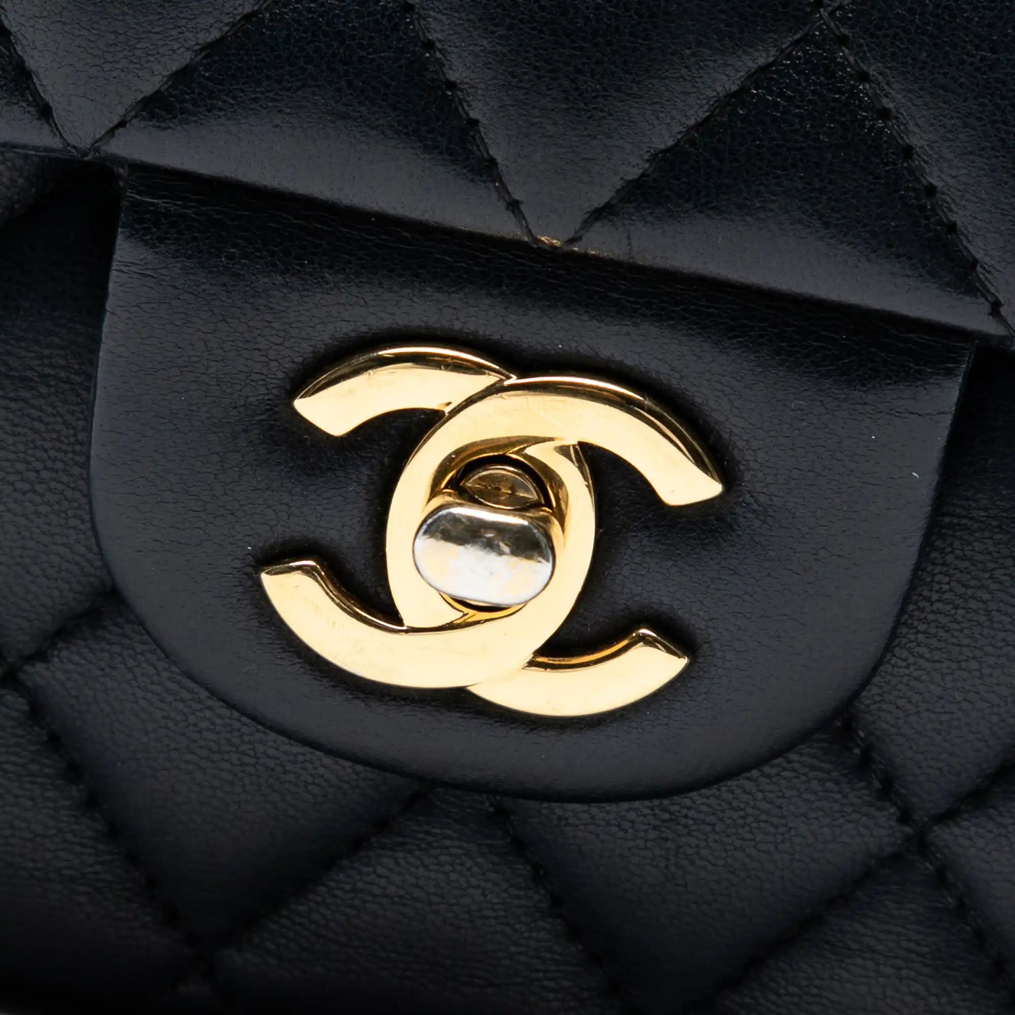 Chanel Classic Double Flap Medium Black Lambskin Gold