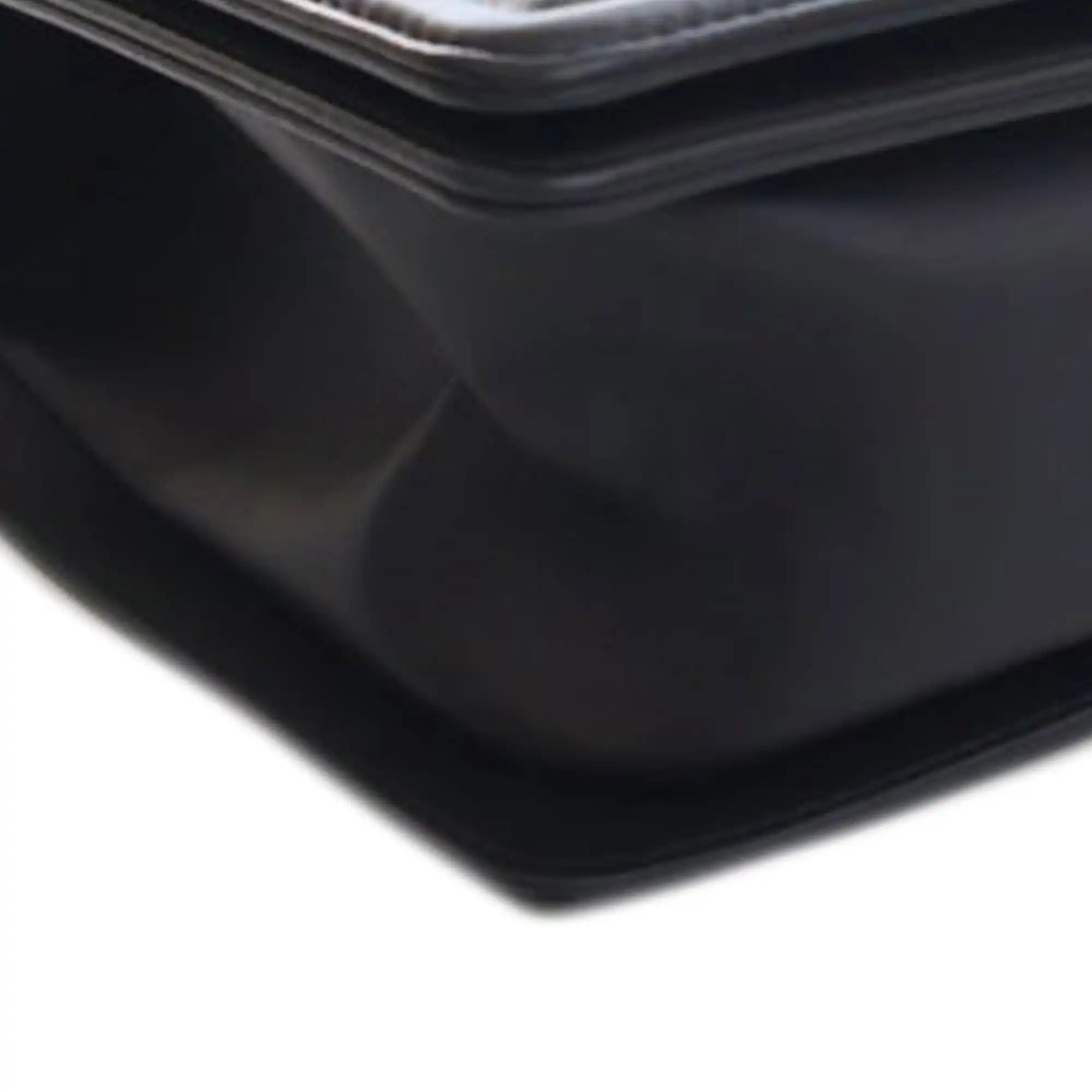 Chanel Boy Bag Old Medium Black Lambskin Ruthenium