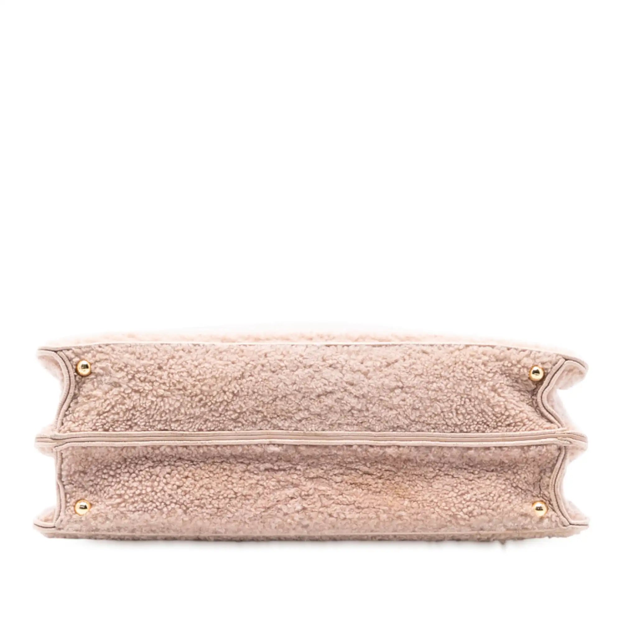 Fendi Peekaboo ISeeU Large Light Pink Shearling