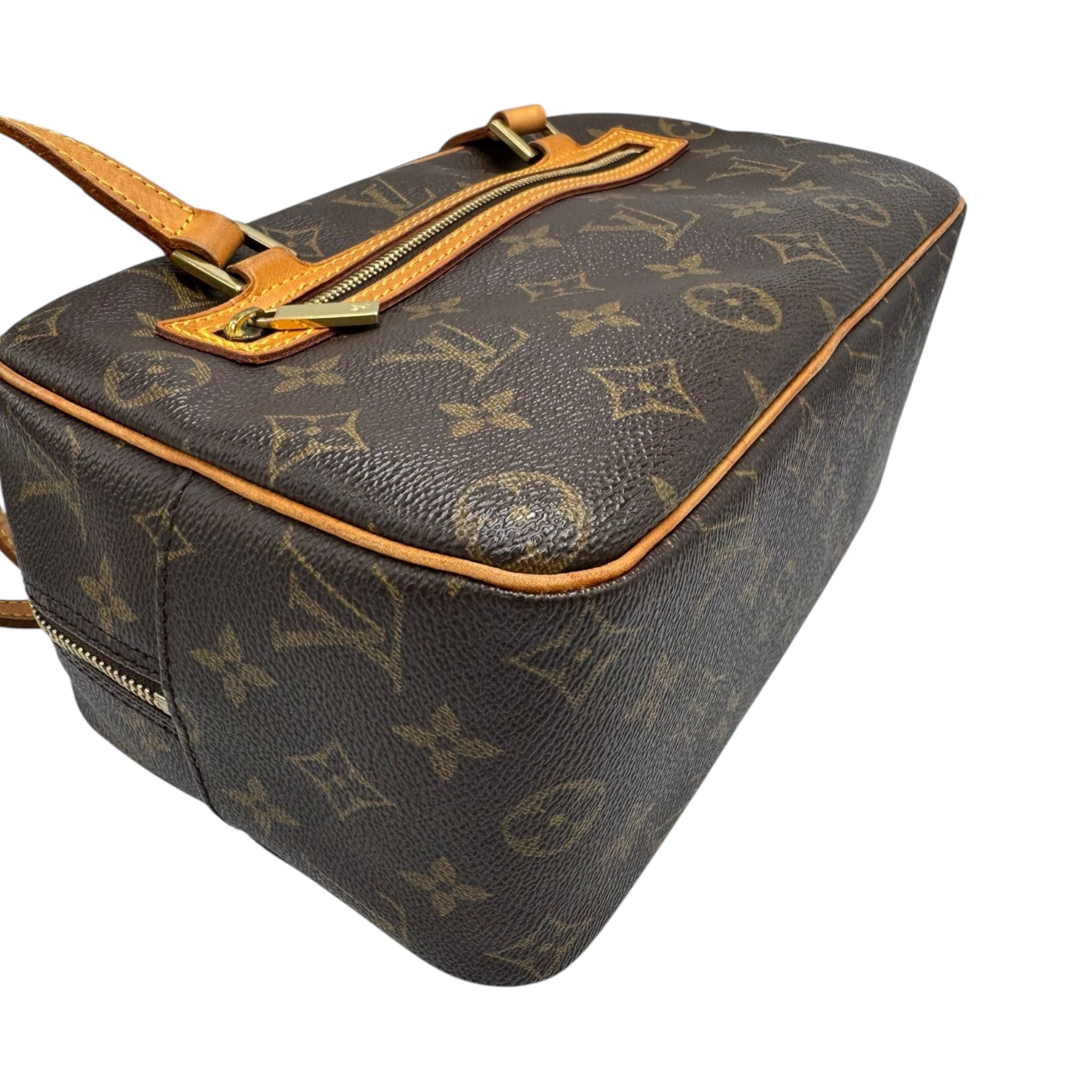 Louis Vuitton cita MM Monogram Canvas