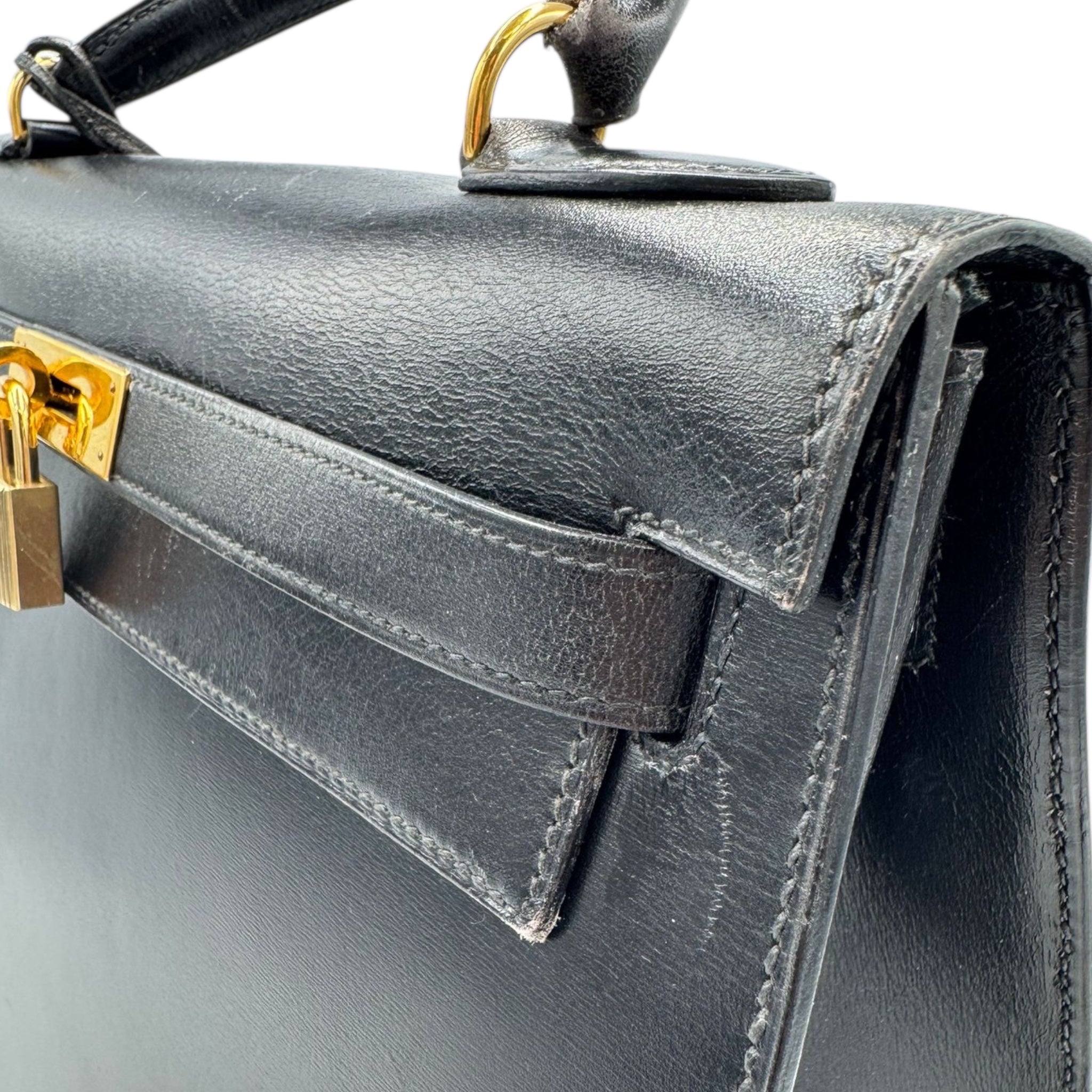 Hermès Kelly 35 Black Boxcalf Gold