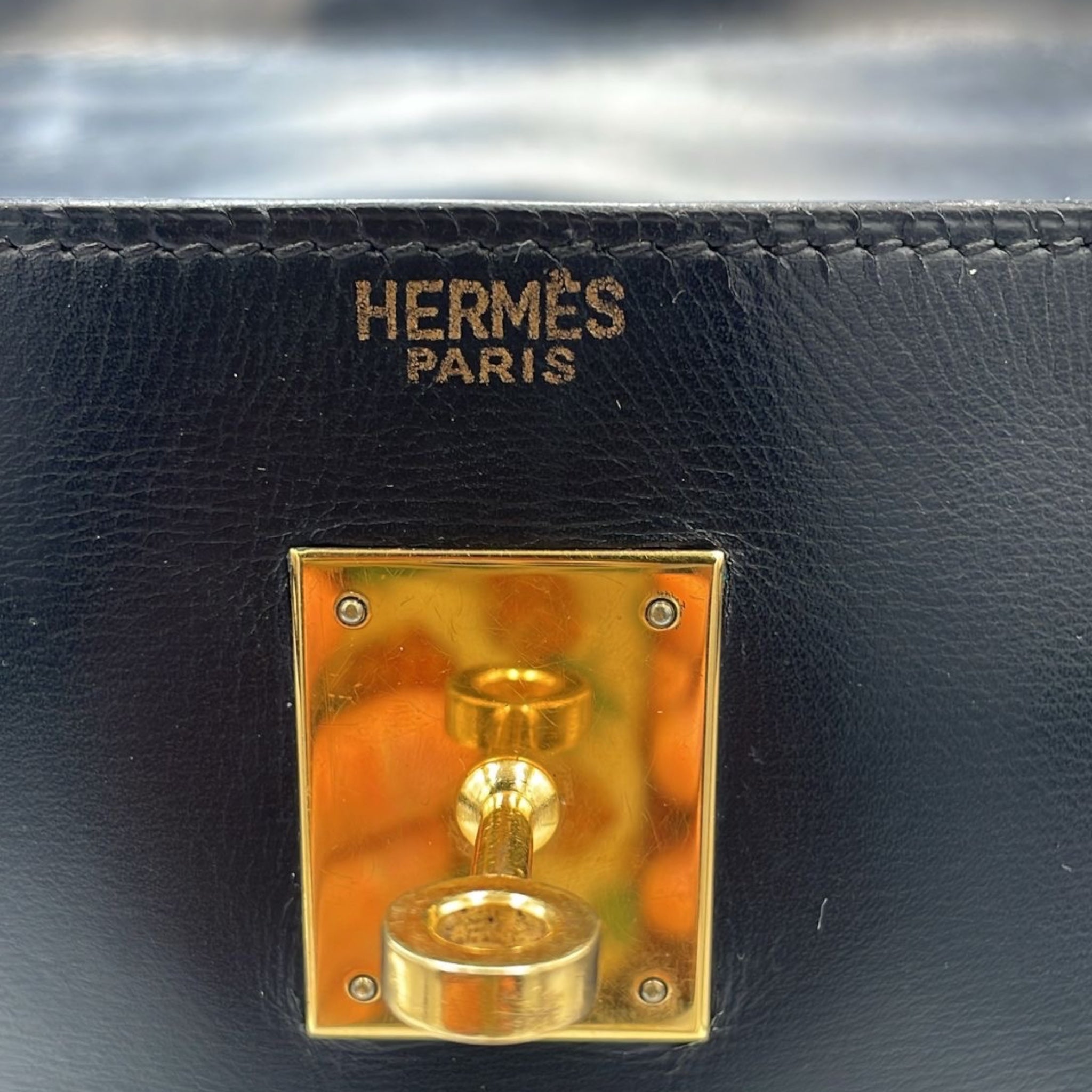 Hermès Kelly 32 Black Box Calfskin Gold