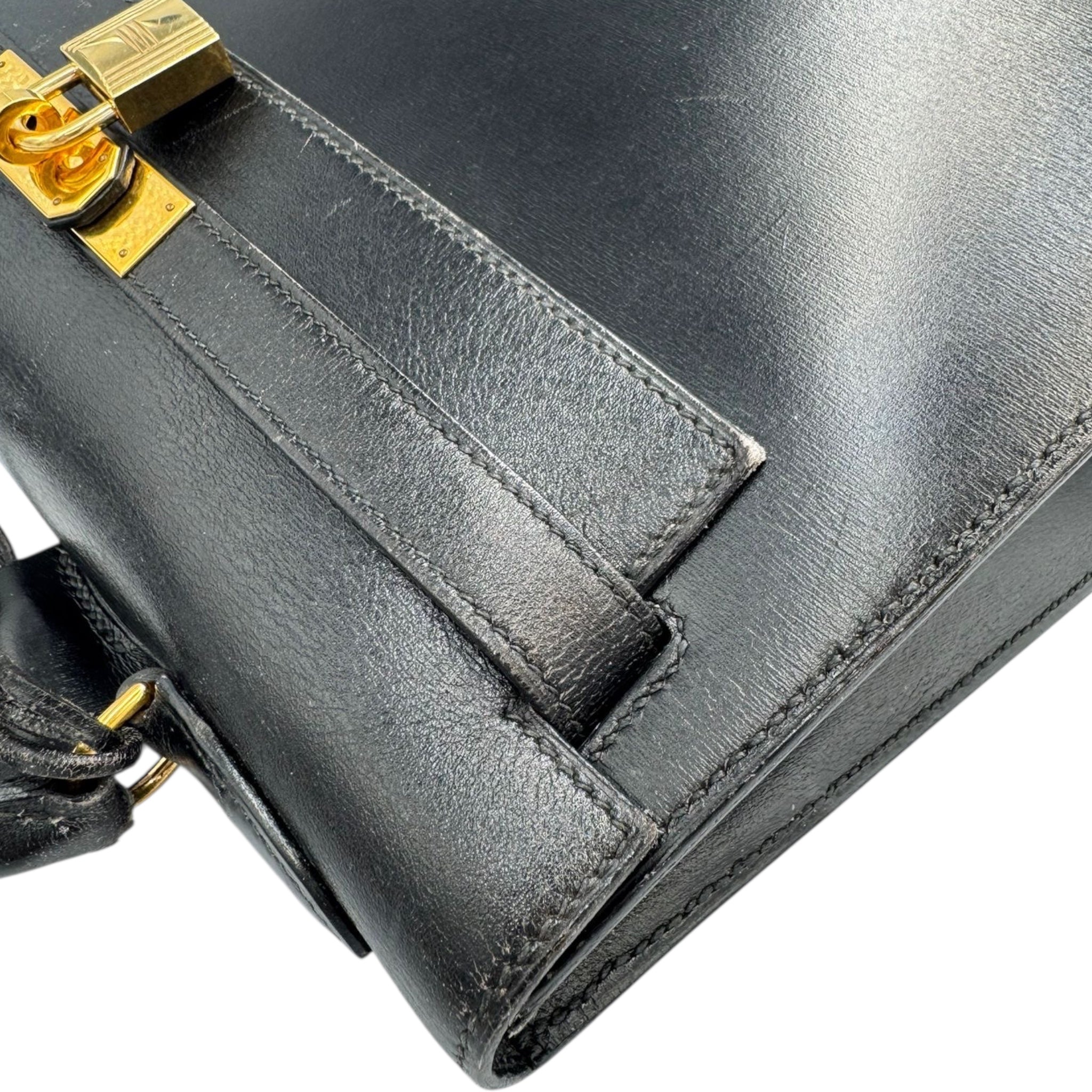 Hermès Kelly 35 Black Boxcalf Gold