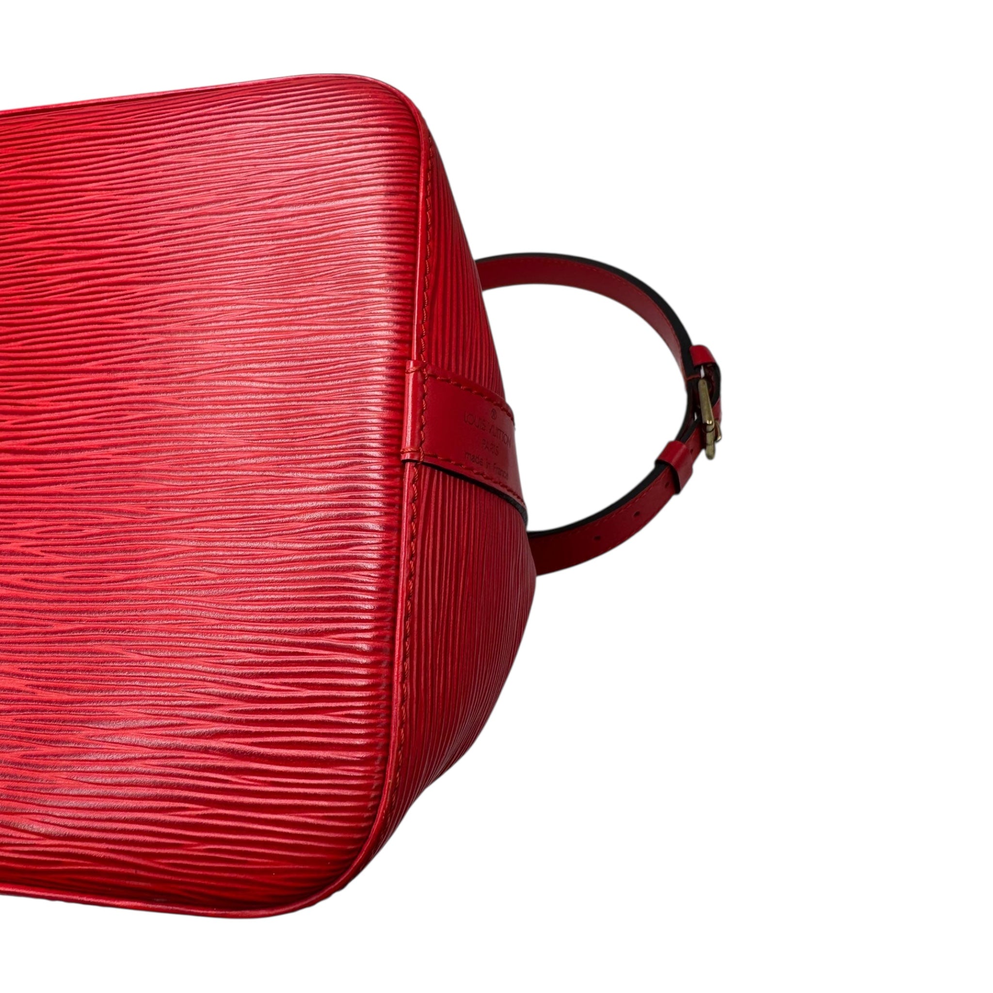 Louis Vuitton Petit Noé Red Epi