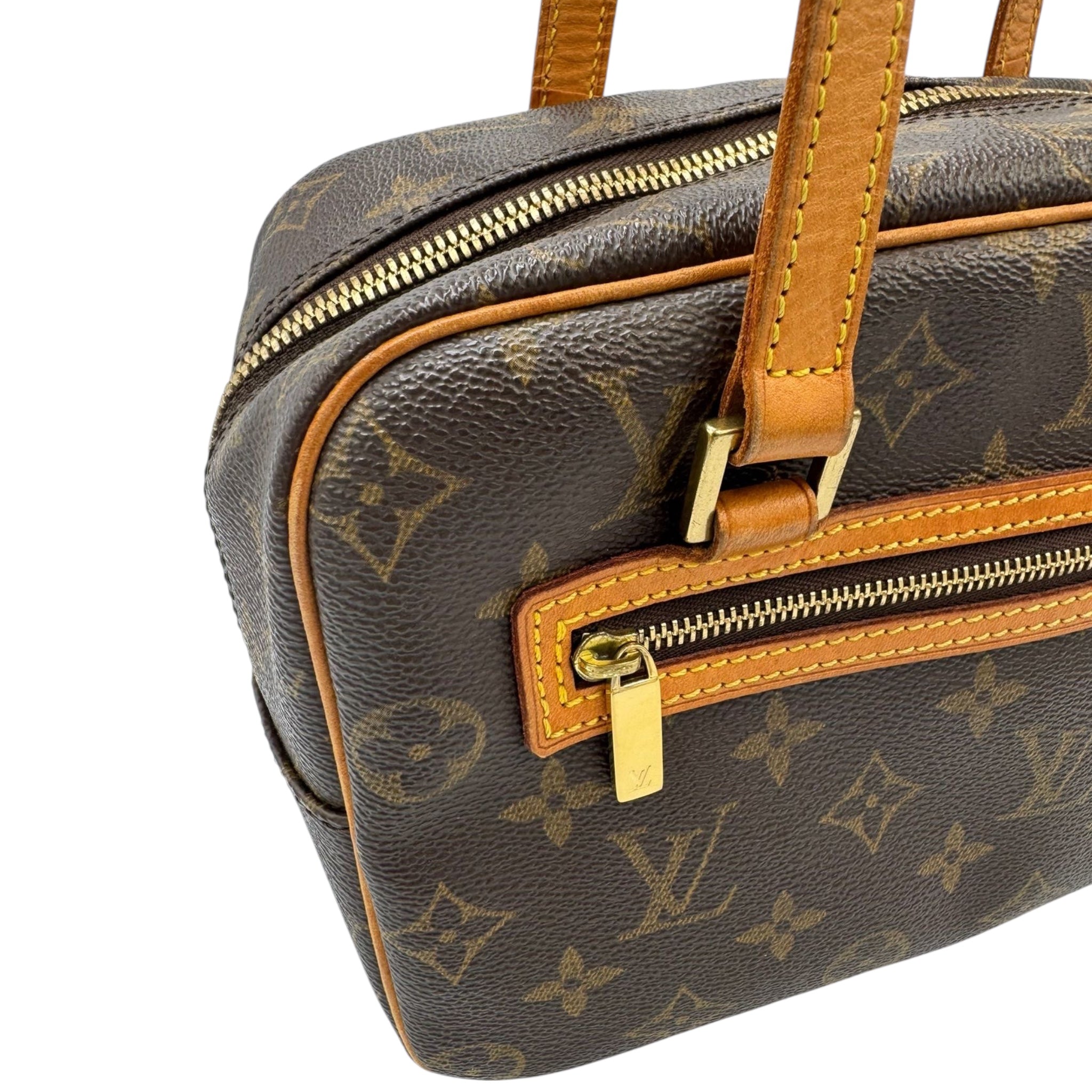 Louis Vuitton cita MM Monogram Canvas