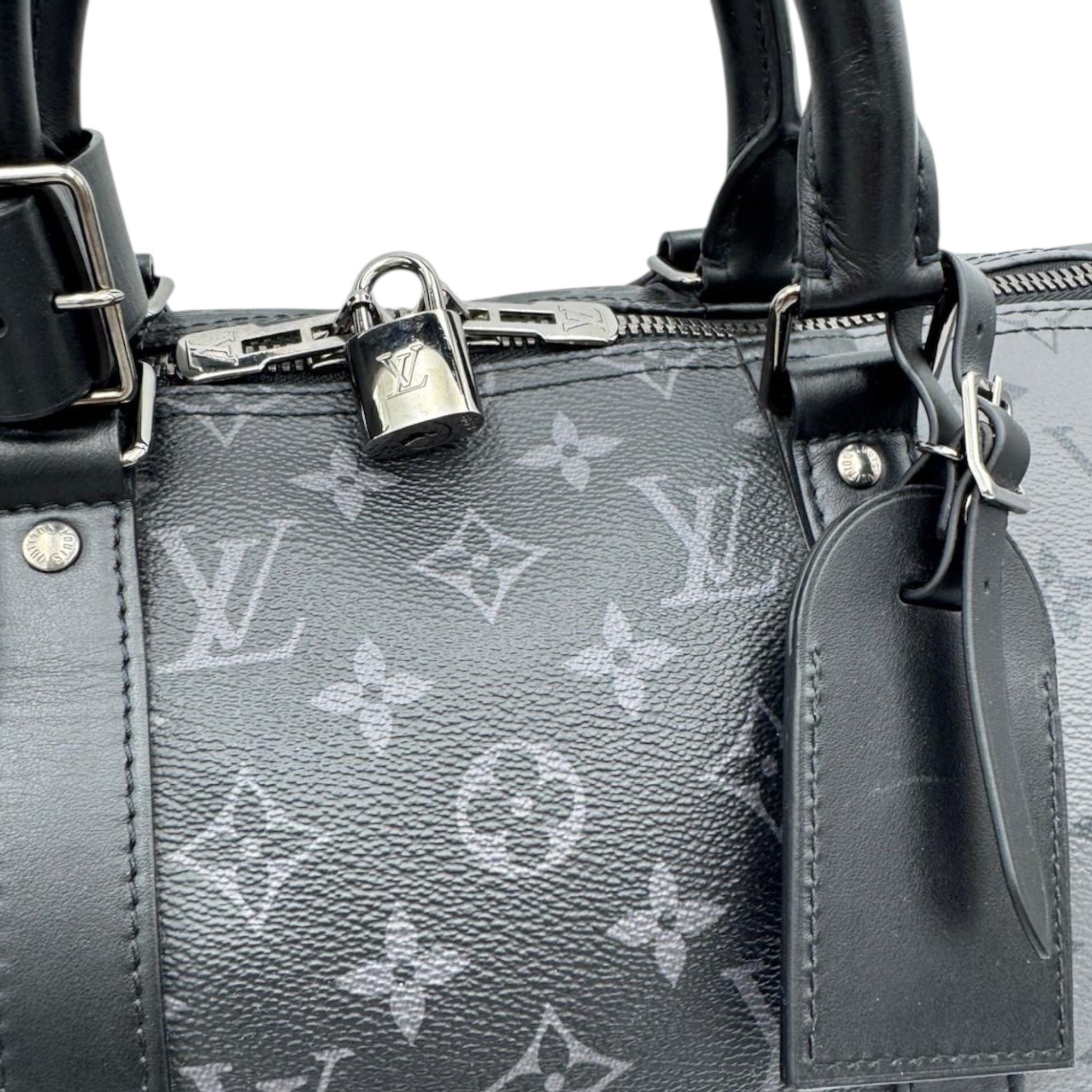 Louis Vuitton Keepall 50 Bandoulière Monogram Eclipse Canvas