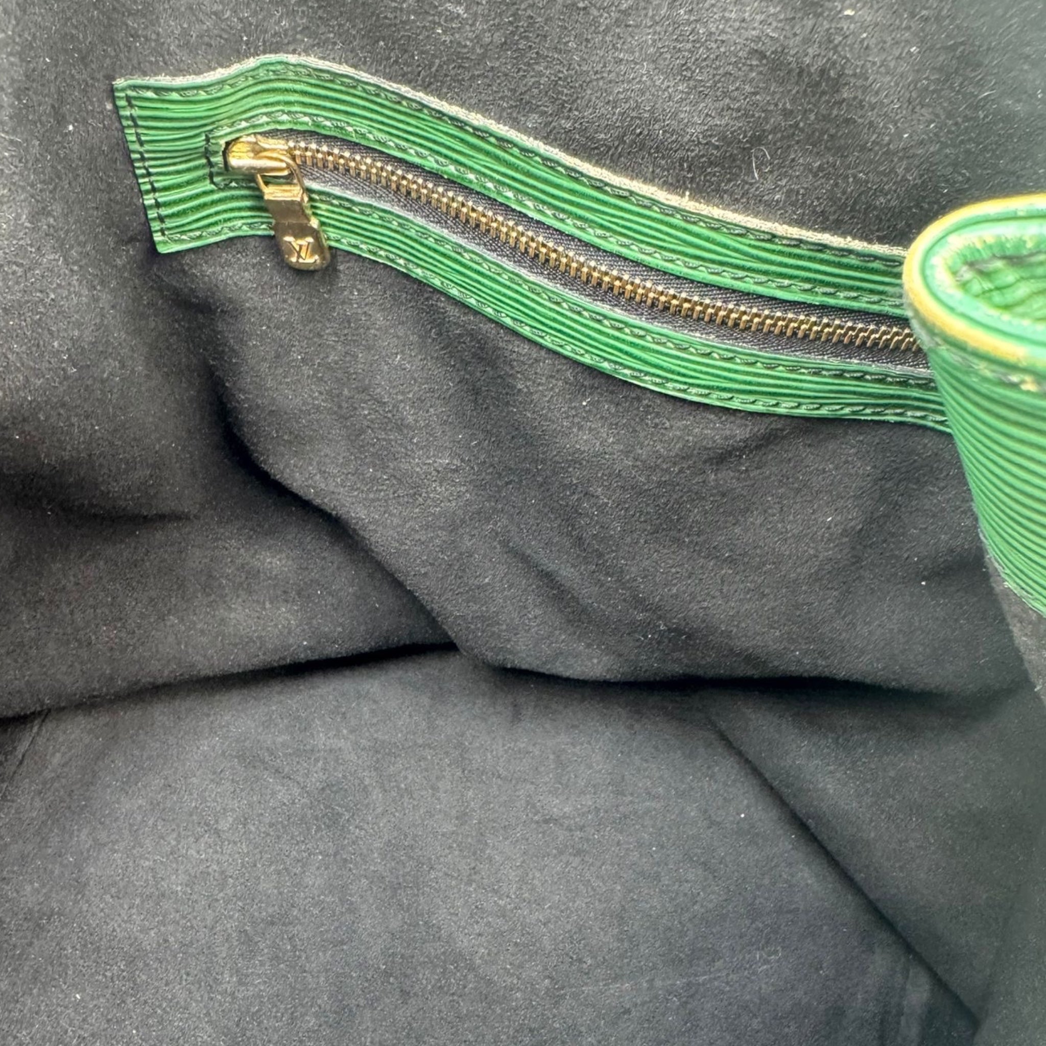 Louis Vuitton Noe Large Blue Epi