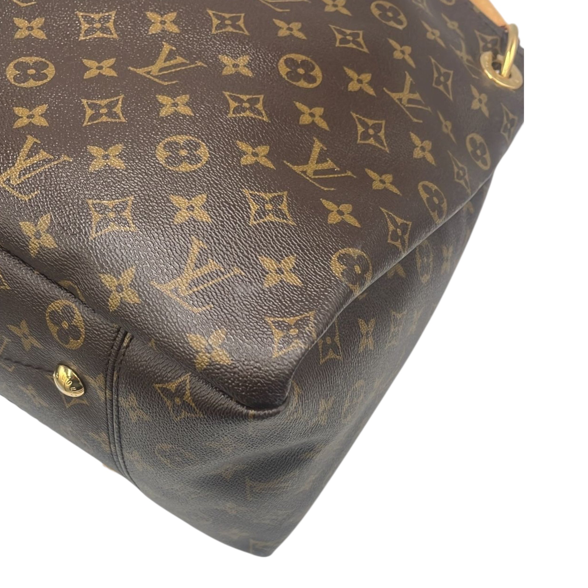 Louis Vuitton Artsy MM Monogram Canvas