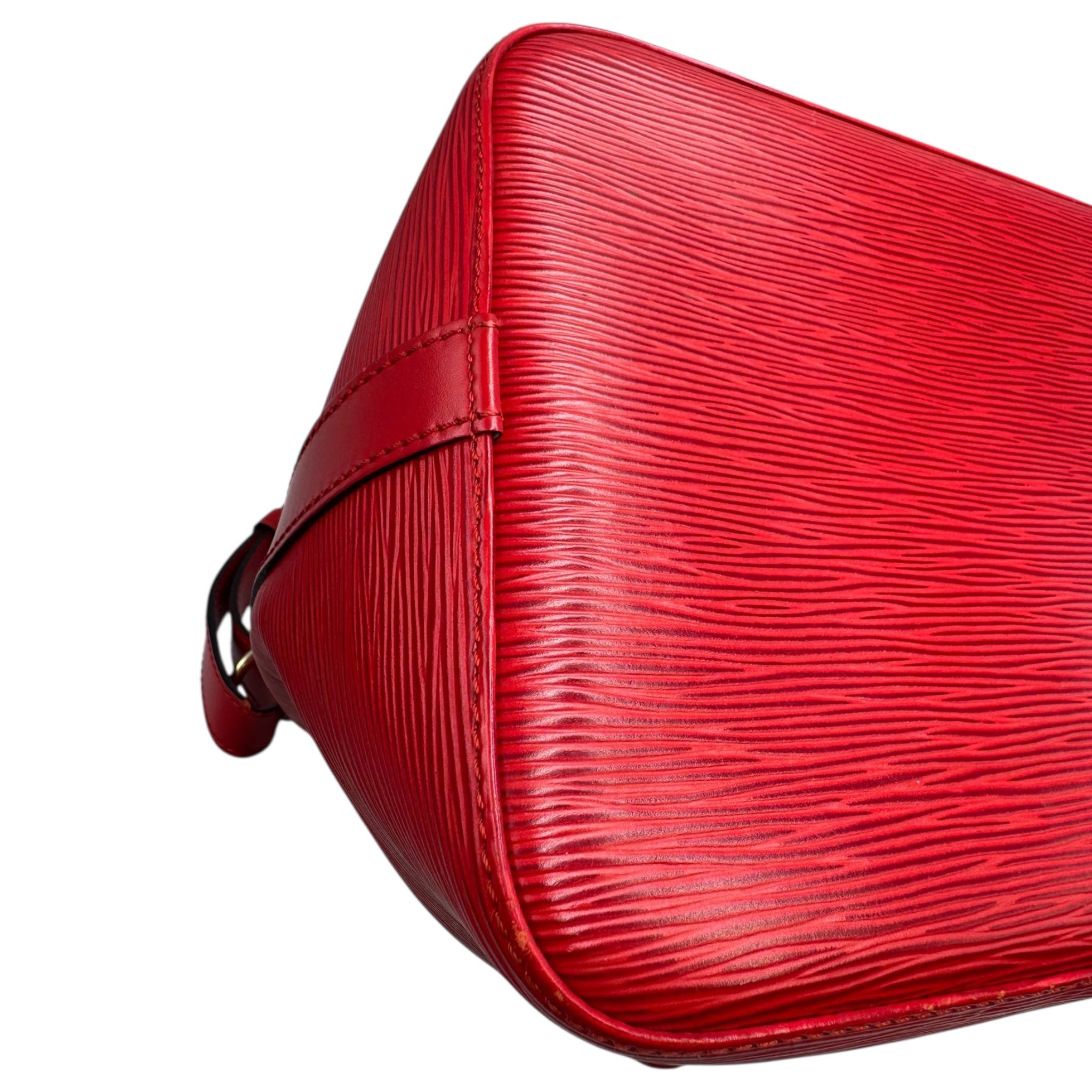 Louis Vuitton Petit Noé Red Epi