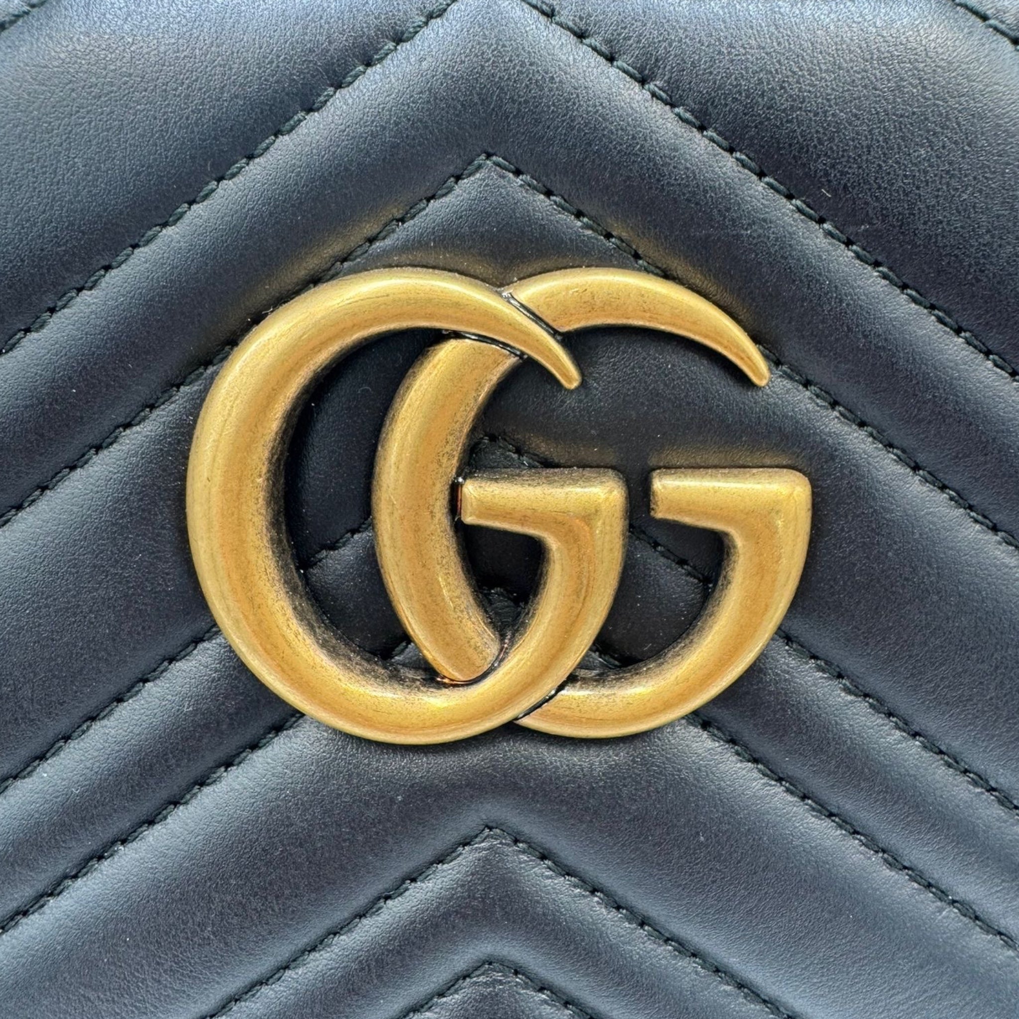 Gucci GG Marmont Tote Bag Medium Black Matelassé Gold