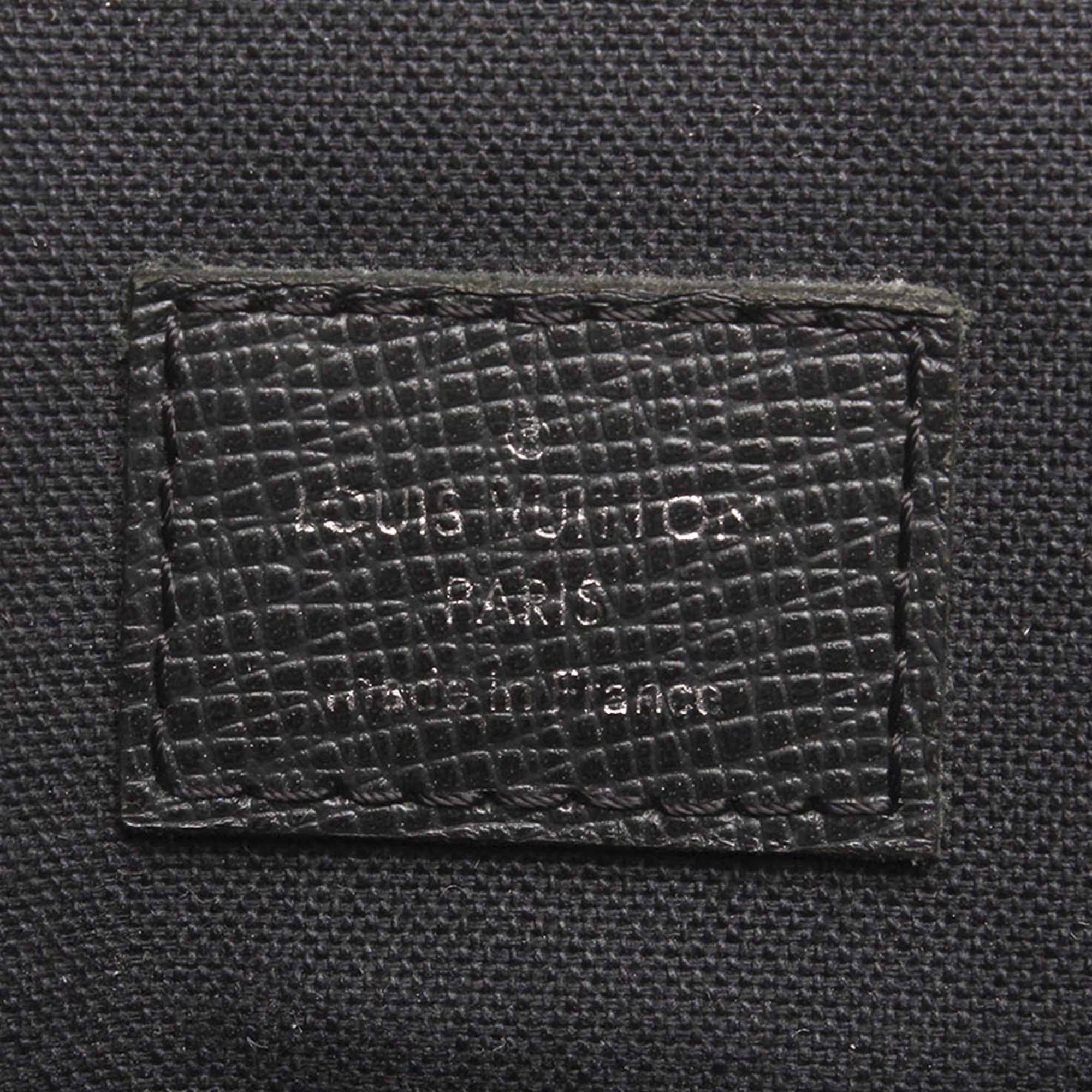 Louis Vuitton Andrei Black Taïga